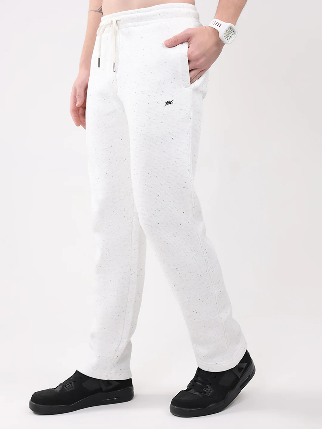 Men Off White Solid Collar Full Sleeve Winter Tracksuit - Image 7