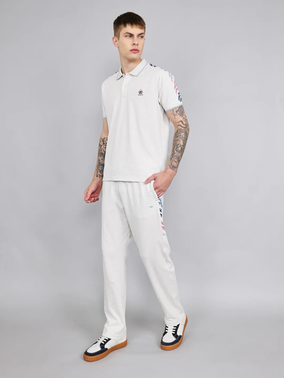 Men Off White Solid Collar Half Sleeve Lower Set - Image 3
