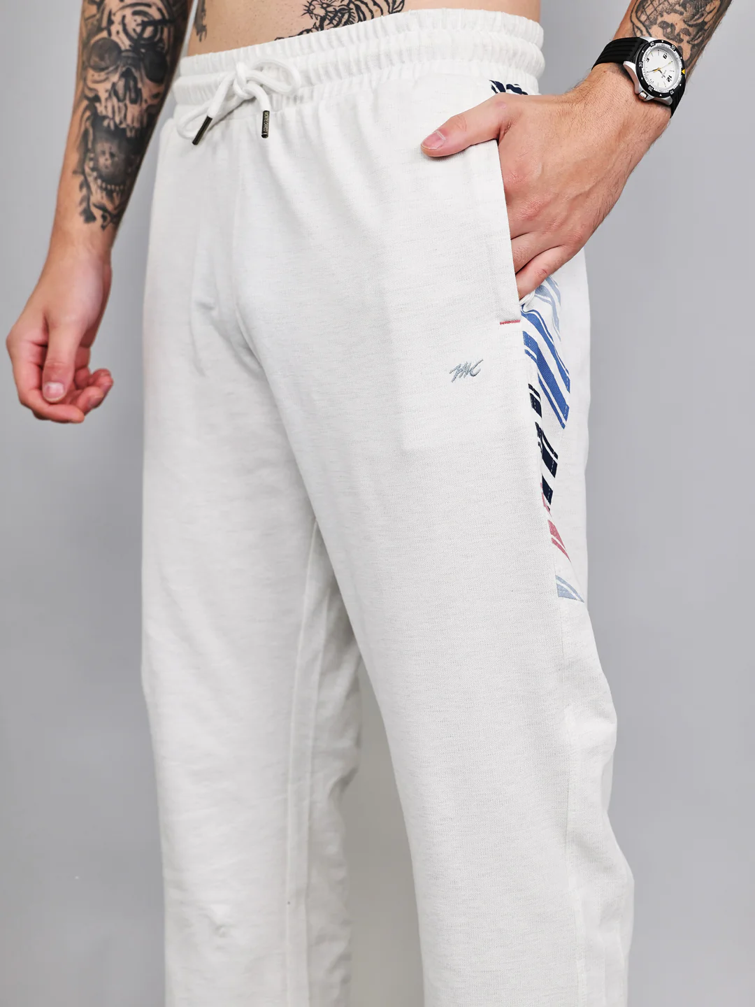 Men Off White Solid Collar Half Sleeve Lower Set - Image 7