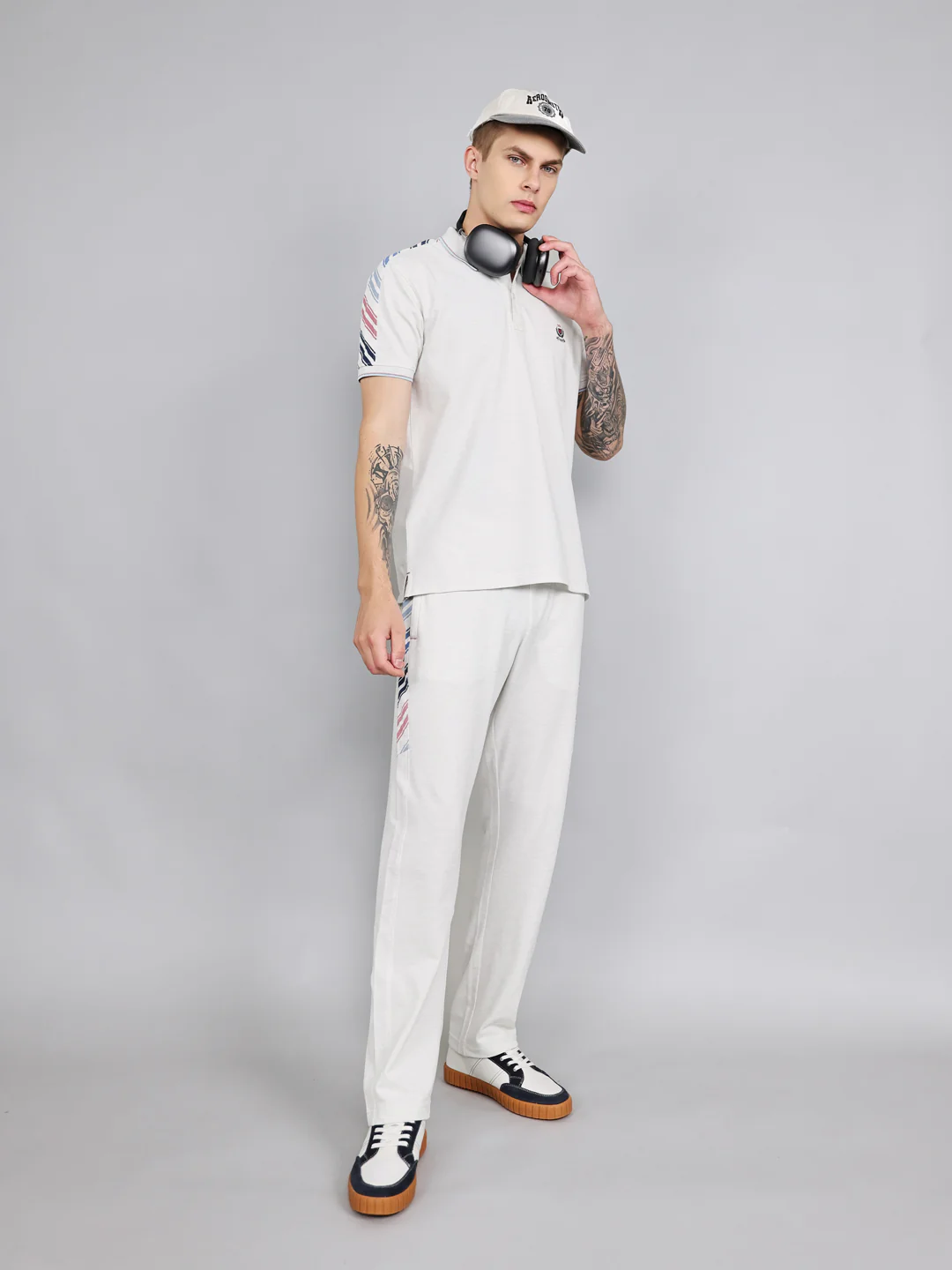 Men Off White Solid Collar Half Sleeve Lower Set - Image 8