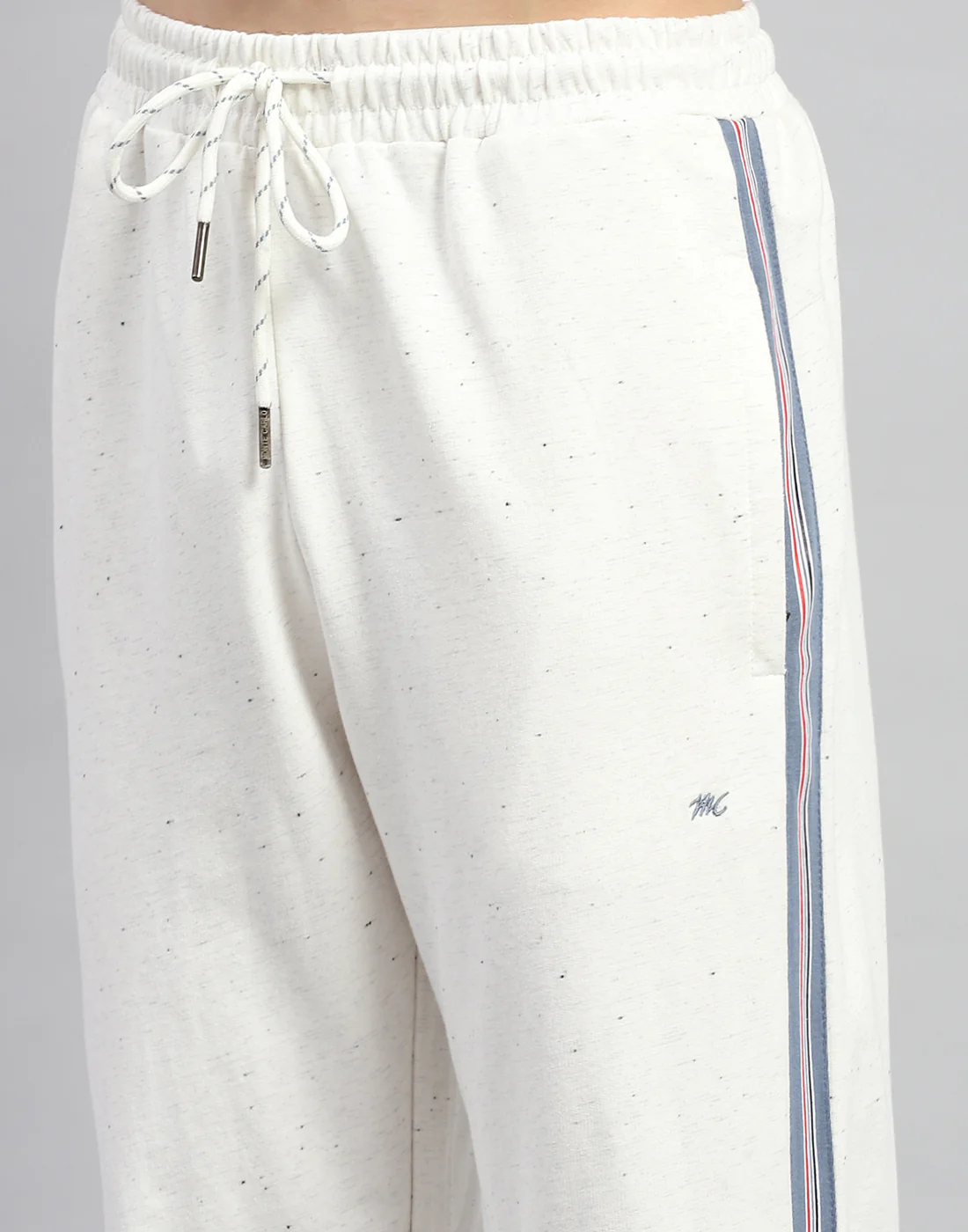 Men Off White Solid  Half Sleeve Lower Set - Image 7