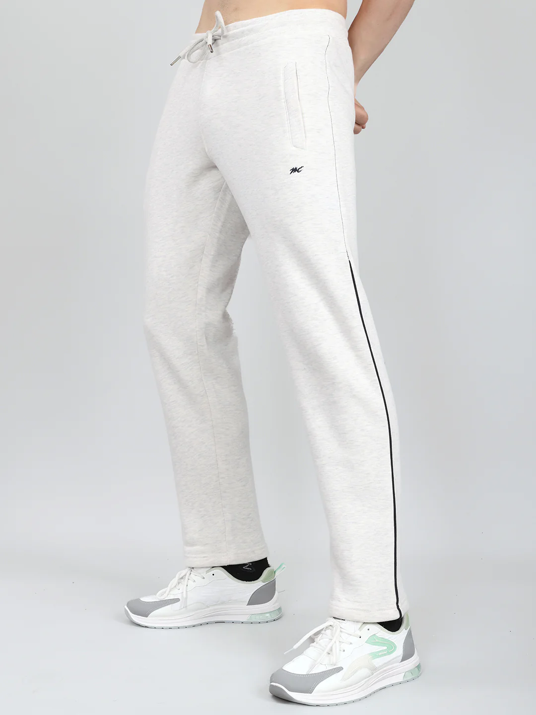 Men Off White Solid Mandarin Collar Full Sleeve Winter Tracksuit - Image 7