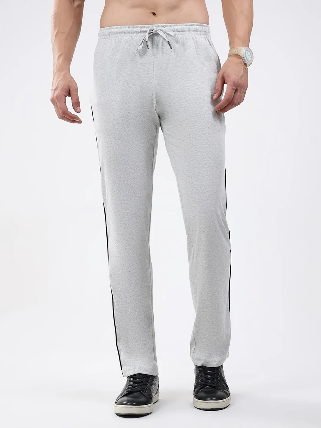 Men Off White Solid Regular Fit Lower