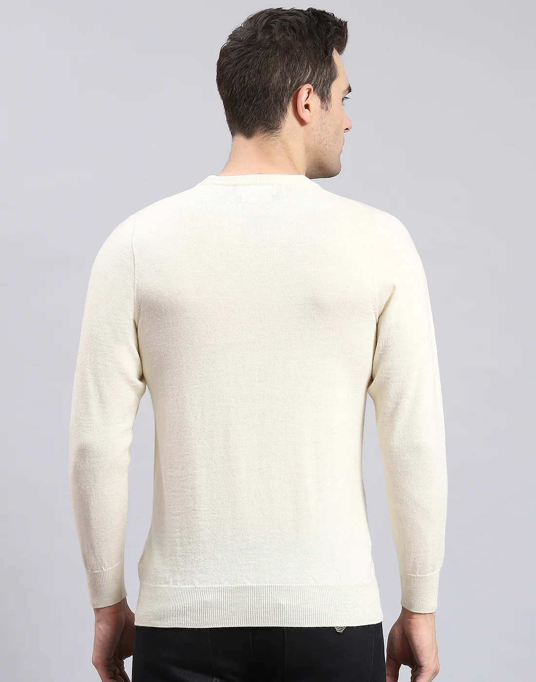 Men Off White Solid Round Neck Full Sleeve Pullover - Image 5