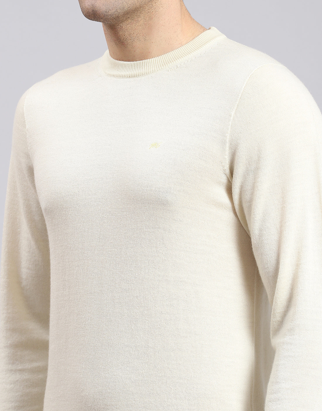 Men Off White Solid Round Neck Full Sleeve Sweater - Image 7