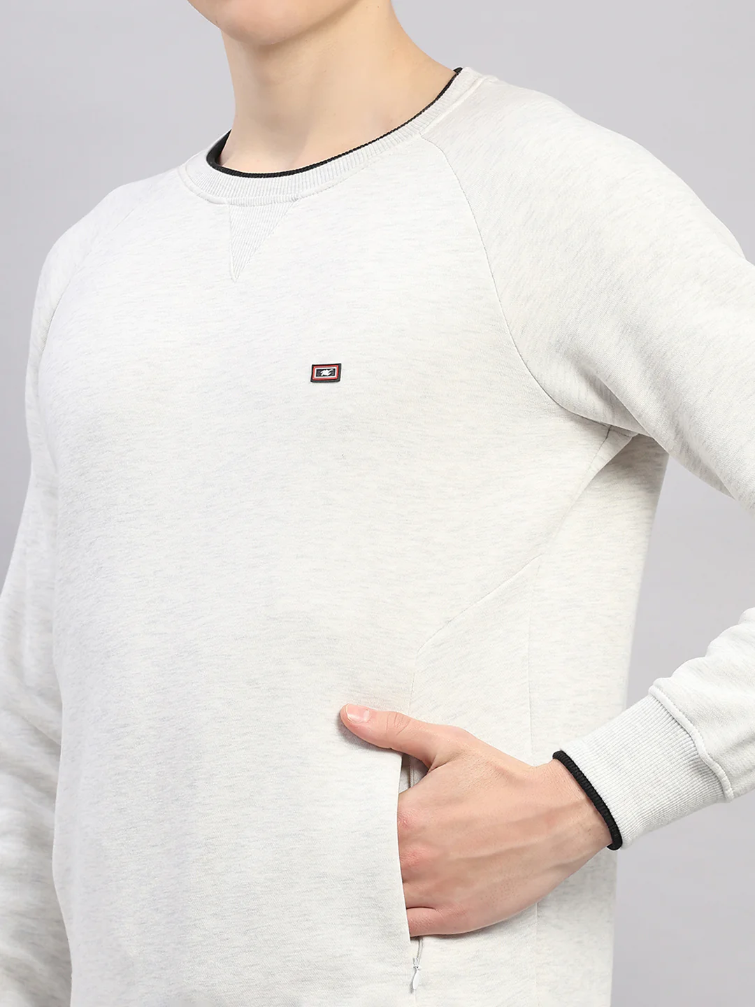 Men Off White Solid Round Neck Full Sleeve Sweatshirt - Image 7