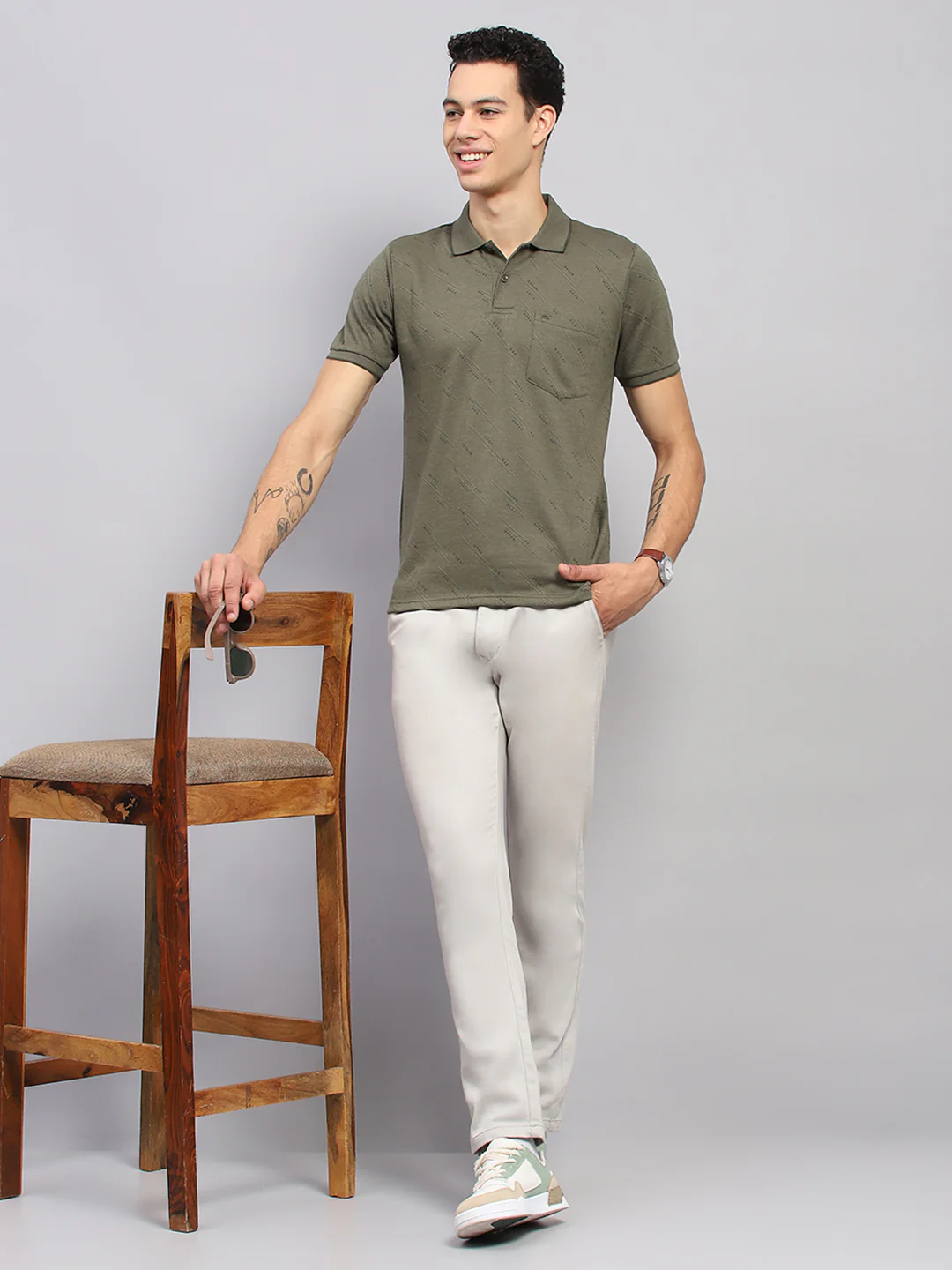 Men Olive Printed Collar Half Sleeve T-Shirt - Image 2