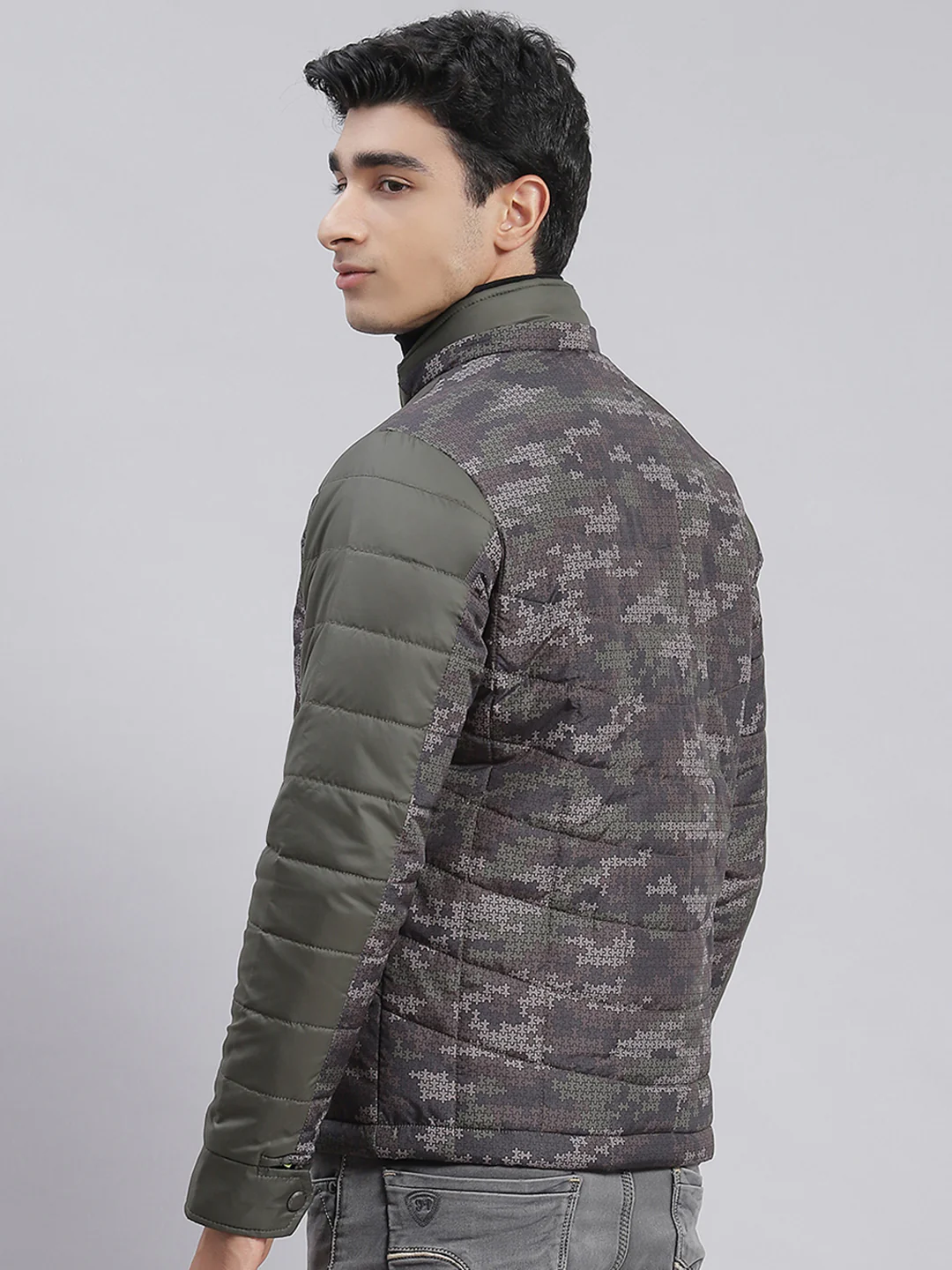 Men Olive Printed Hooded Full Sleeve Jackets - Image 3