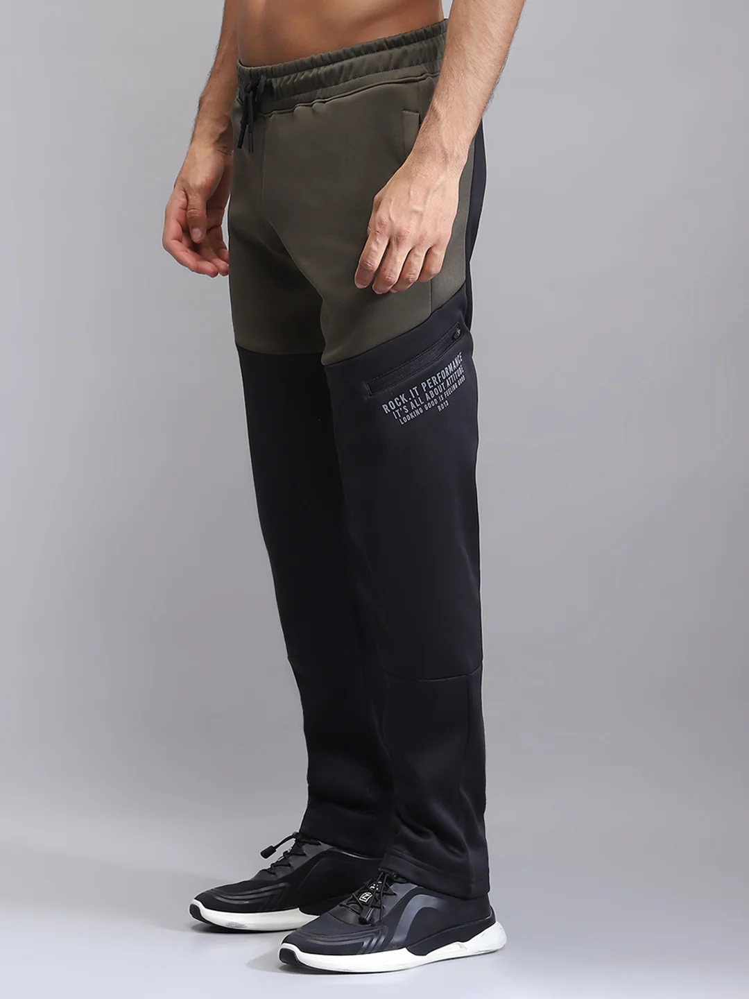 Rock.it Men Olive Printed Hooded Full Sleeve Winter Tracksuit - Image 8