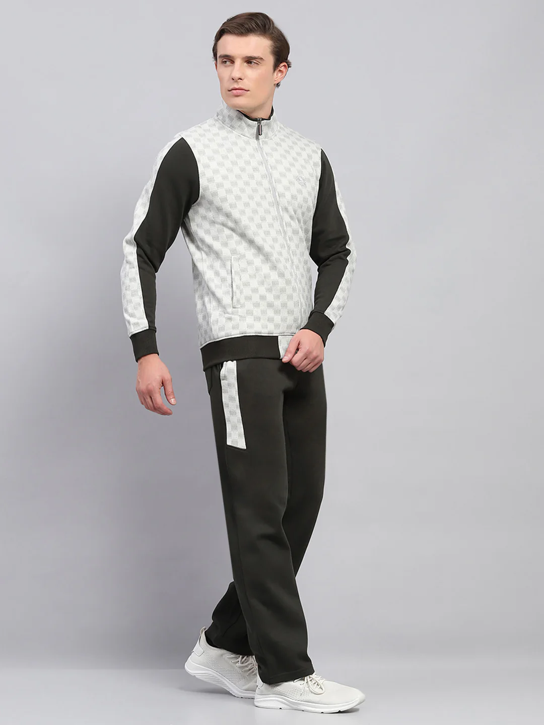 Men Olive Printed Mock Neck Full Sleeve Winter Tracksuit - Image 4