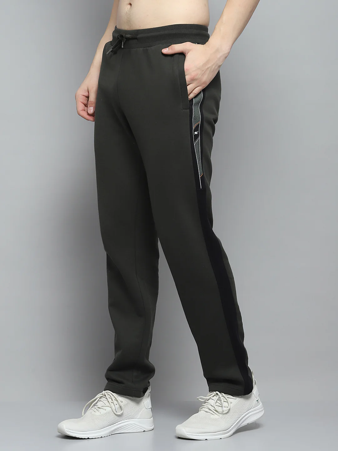 Men Olive Printed Mock Neck Full Sleeve Winter Tracksuit - Image 7