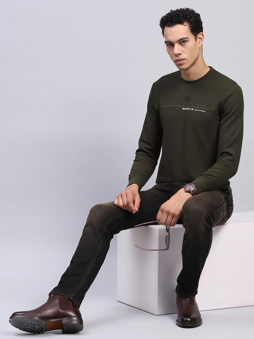 Men Olive Printed Round Neck Full Sleeve Winter T-Shirt - Image 2