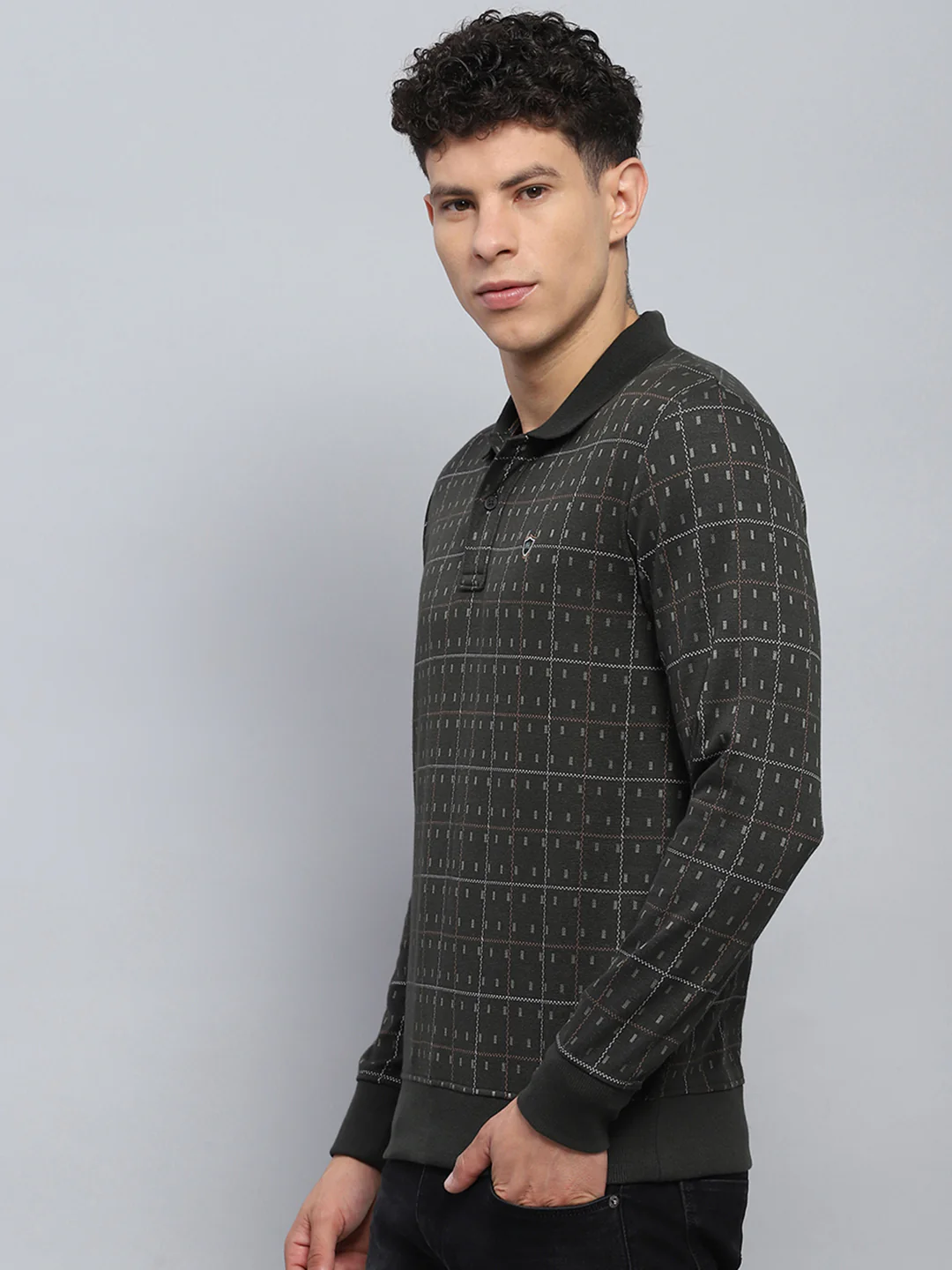 Men Olive Self Design Collar Full Sleeve Winter T-Shirt - Image 3