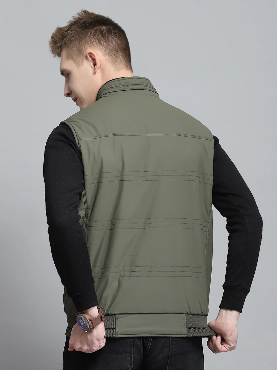 Men Olive Self Design Mock Neck Sleeveless Reversible Jacket - Image 5