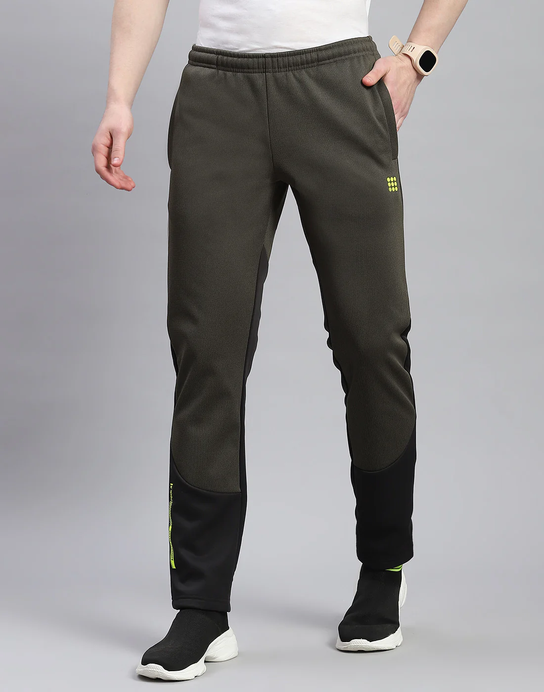 Rock.it Men Olive Self Design Regular Fit Winter Lower - Image 2