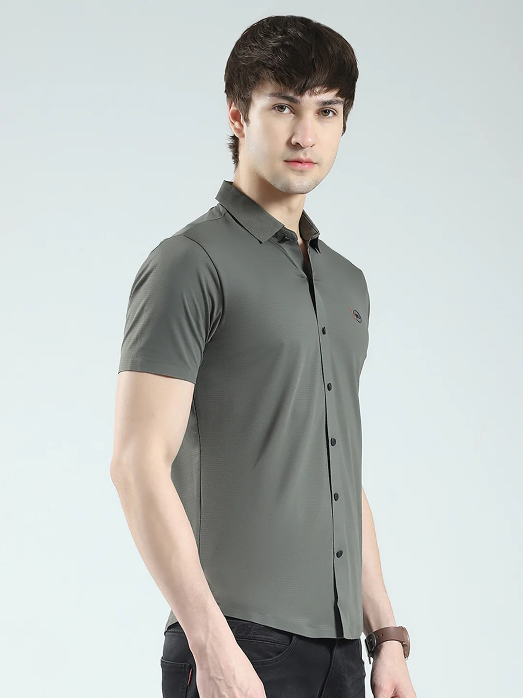 Men Olive Solid Collar Half Sleeve Shirt - Image 4