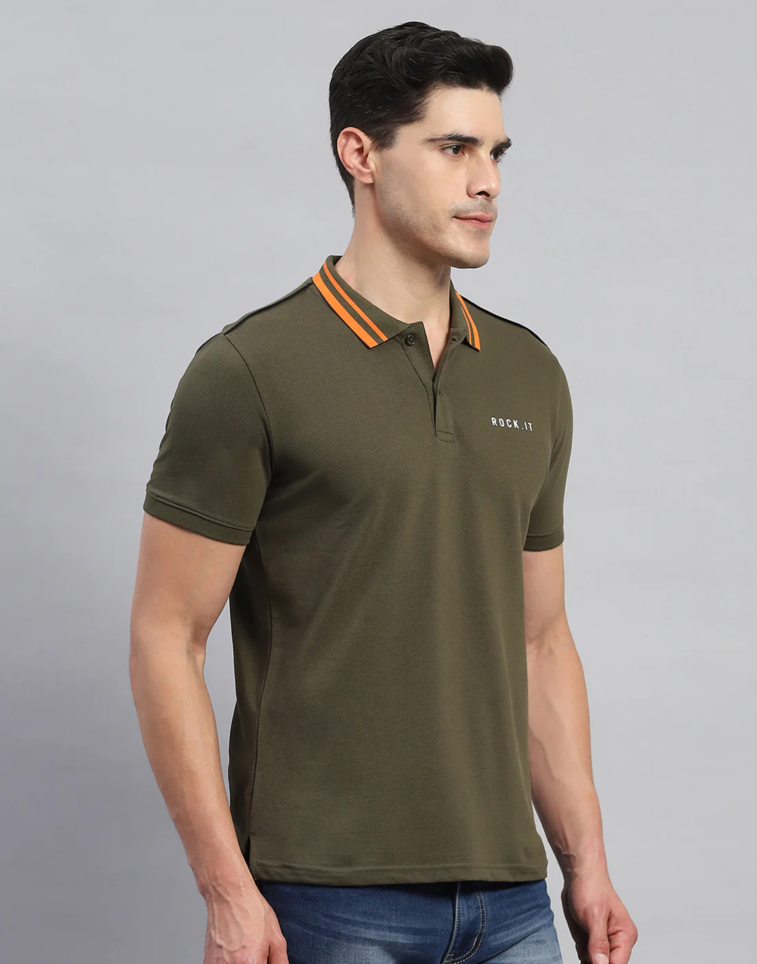 Rock.it Men Olive Solid Collar Half Sleeve T-Shirt - Image 4