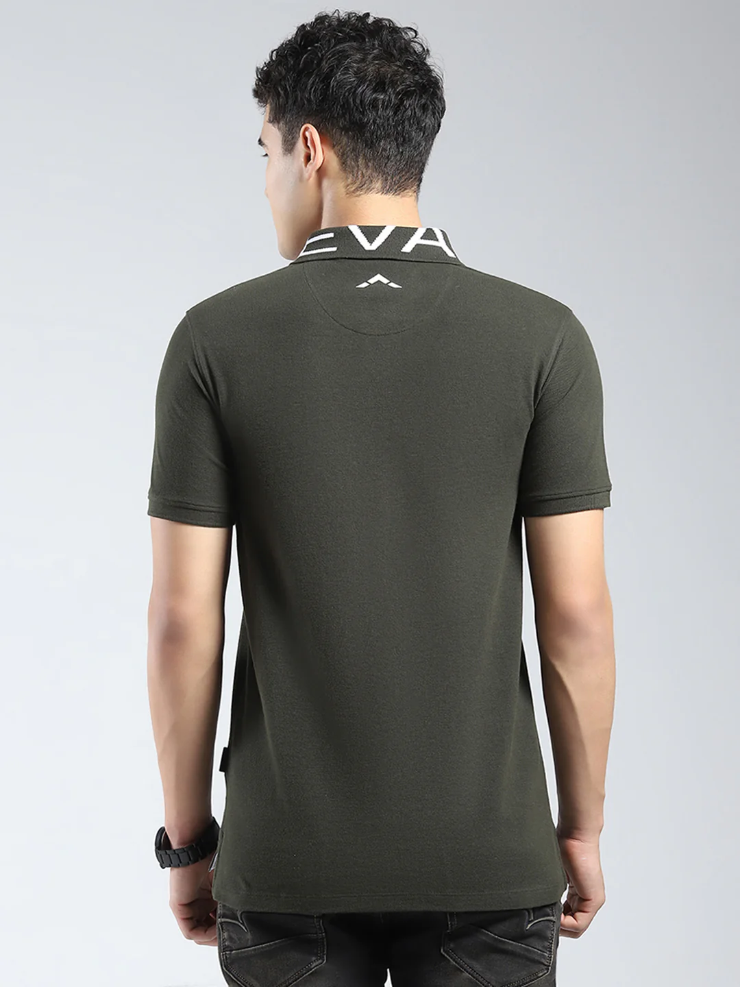 Rock.it Men Olive Solid Collar Half Sleeve T-Shirt - Image 5