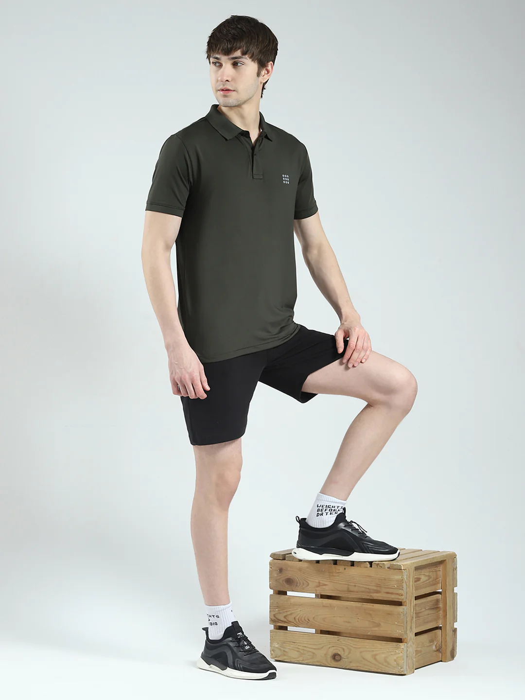 Rock.it Men Olive Solid Collar Half Sleeve T-Shirt - Image 2