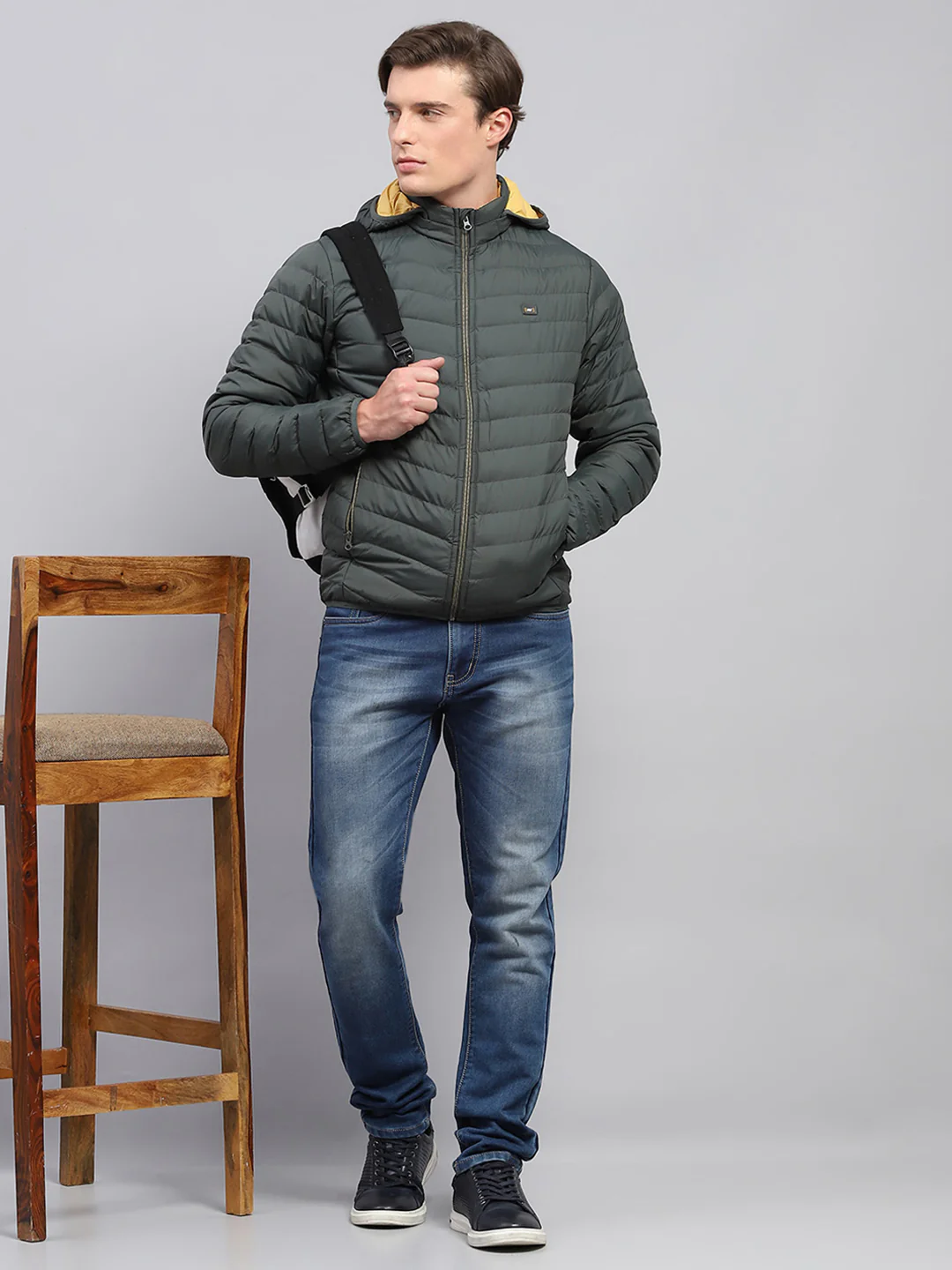Men Olive Solid Detachable Hood Full Sleeve Jacket - Image 2