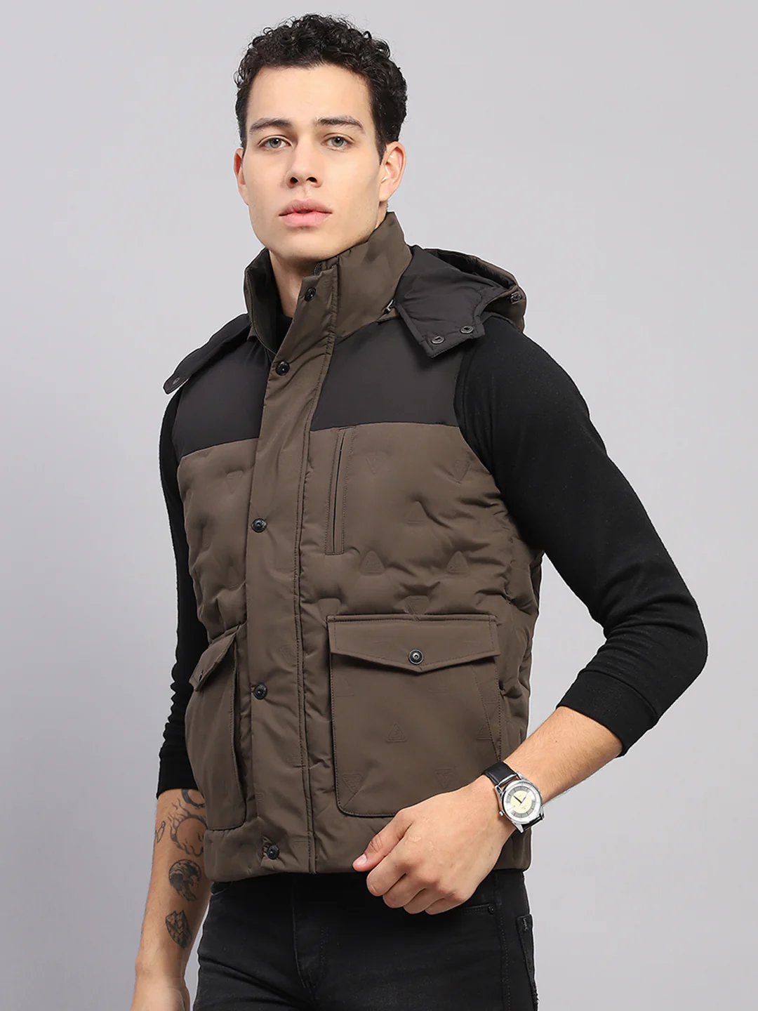 Men Olive Solid Detachable Hood Sleeveless Jacket - Image 3