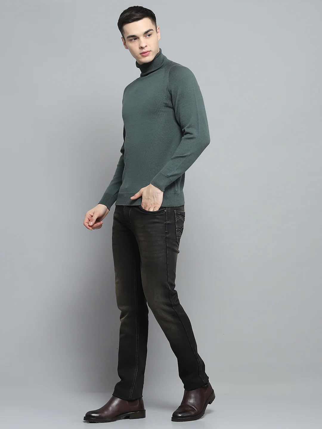 Men Olive Solid High Neck Full Sleeve Pullover - Image 2