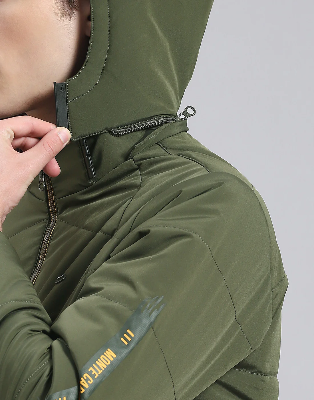 Men Olive Solid Hooded Full Sleeve Jacket - Image 8