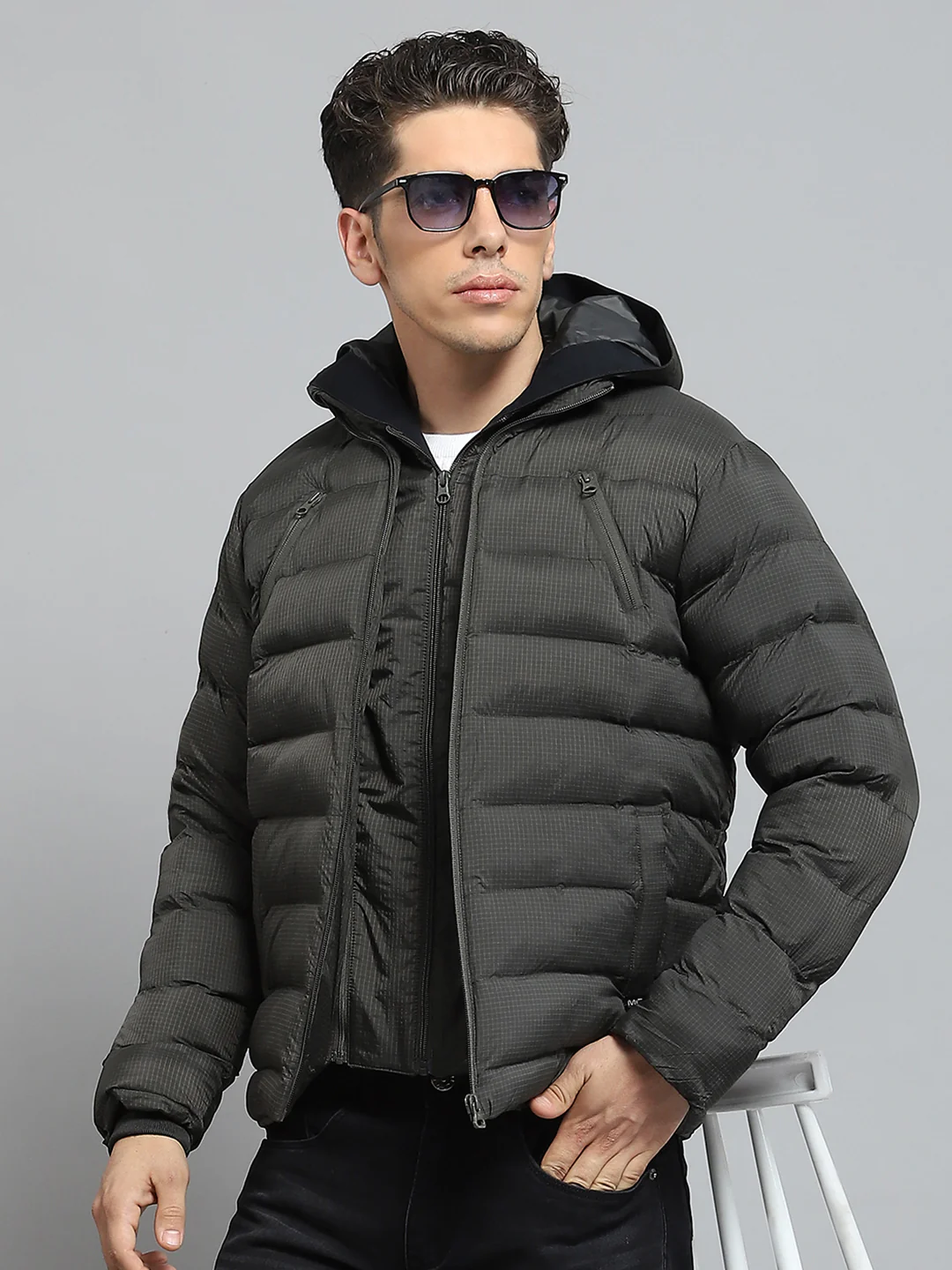 Men Olive Solid Hooded Full Sleeve Jacket - Image 6