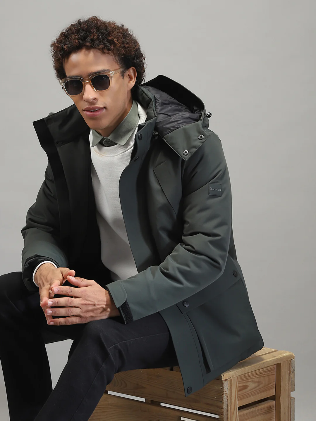 Men Olive Solid Hooded Full Sleeve Jacket - Image 6