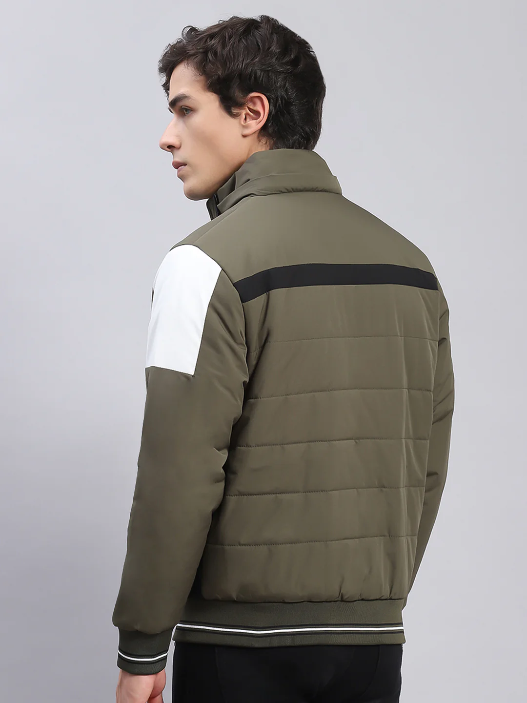 Men Olive Solid Hooded Full Sleeve Jackets - Image 7