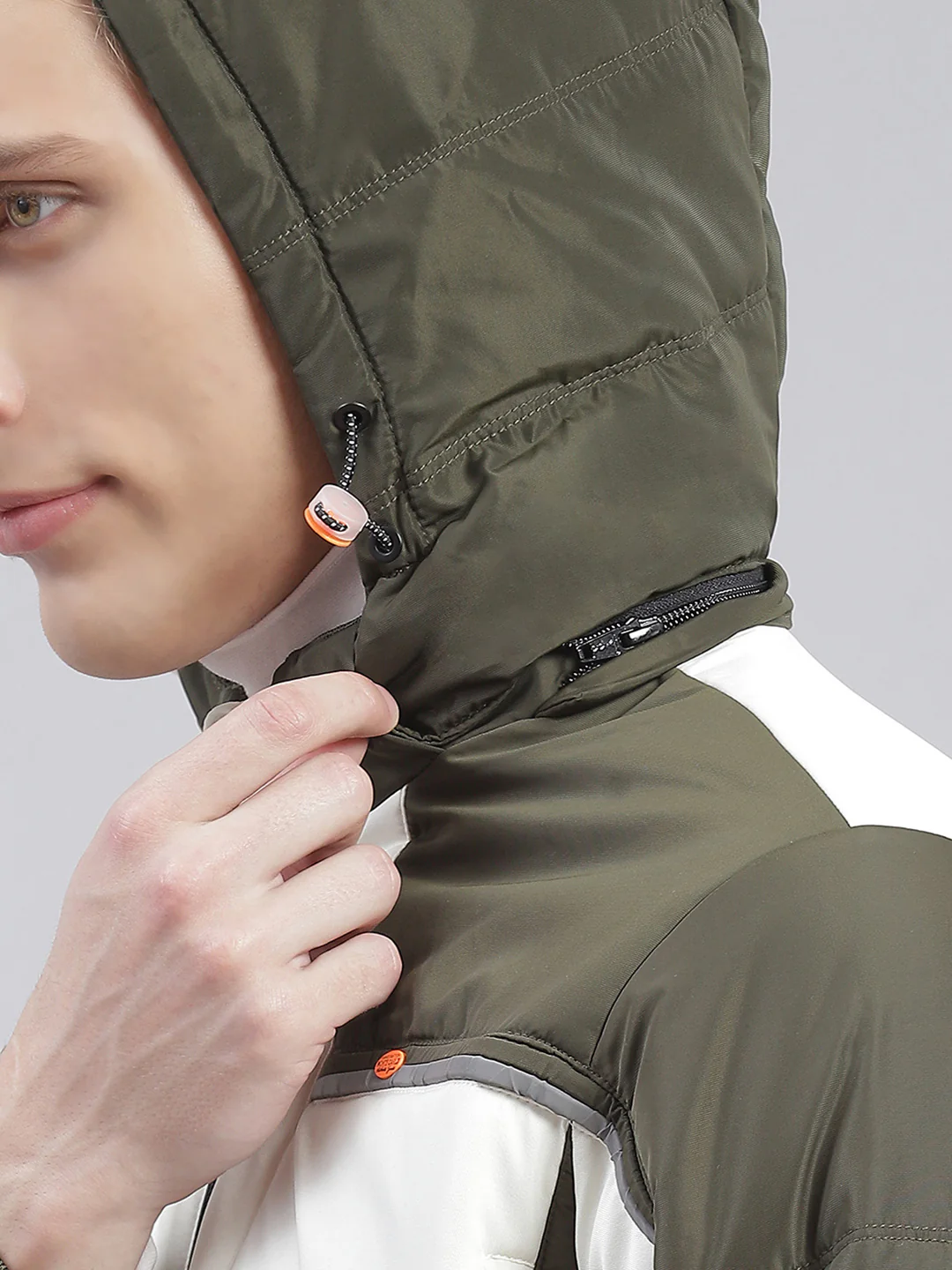 Men Olive Solid Hooded Full Sleeve Jackets - Image 9