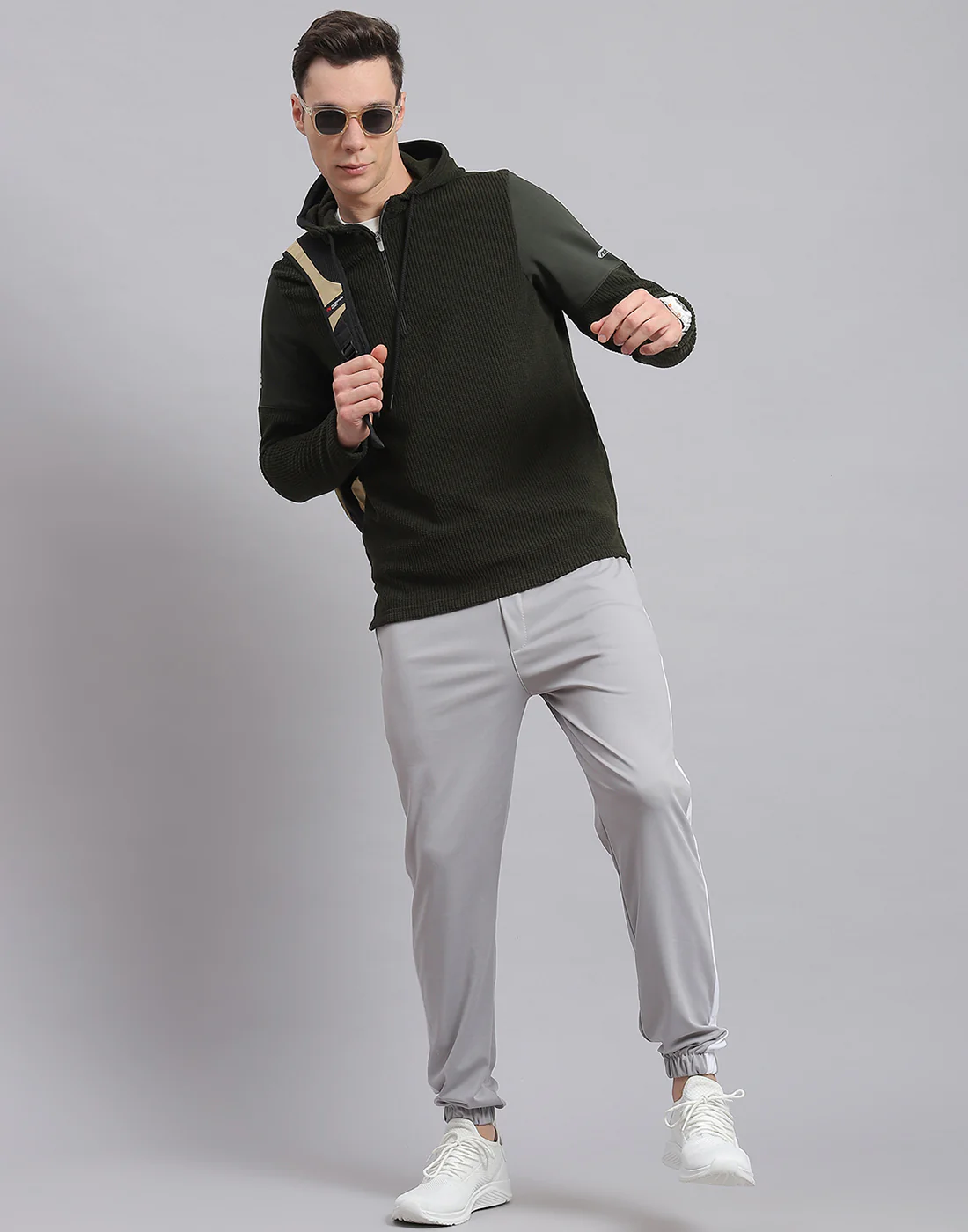 Rock.it Men Olive Solid Hooded Full Sleeve Sweatshirt - Image 2