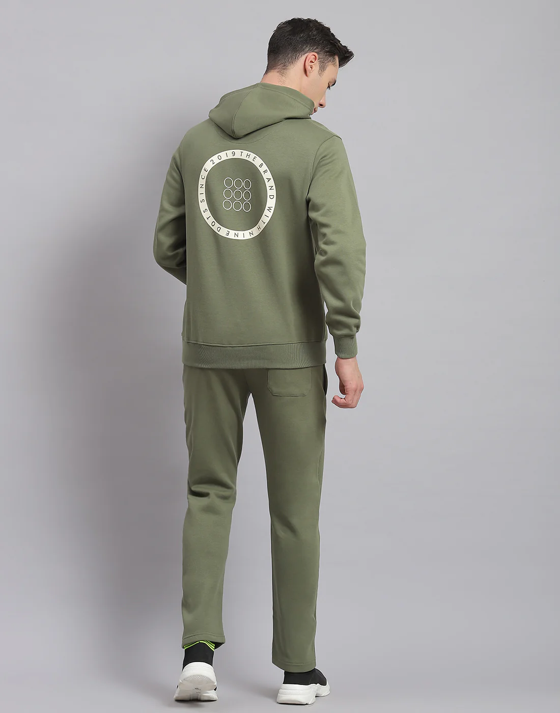 Rock.it Men Olive Solid Hooded Full Sleeve Tracksuit - Image 5