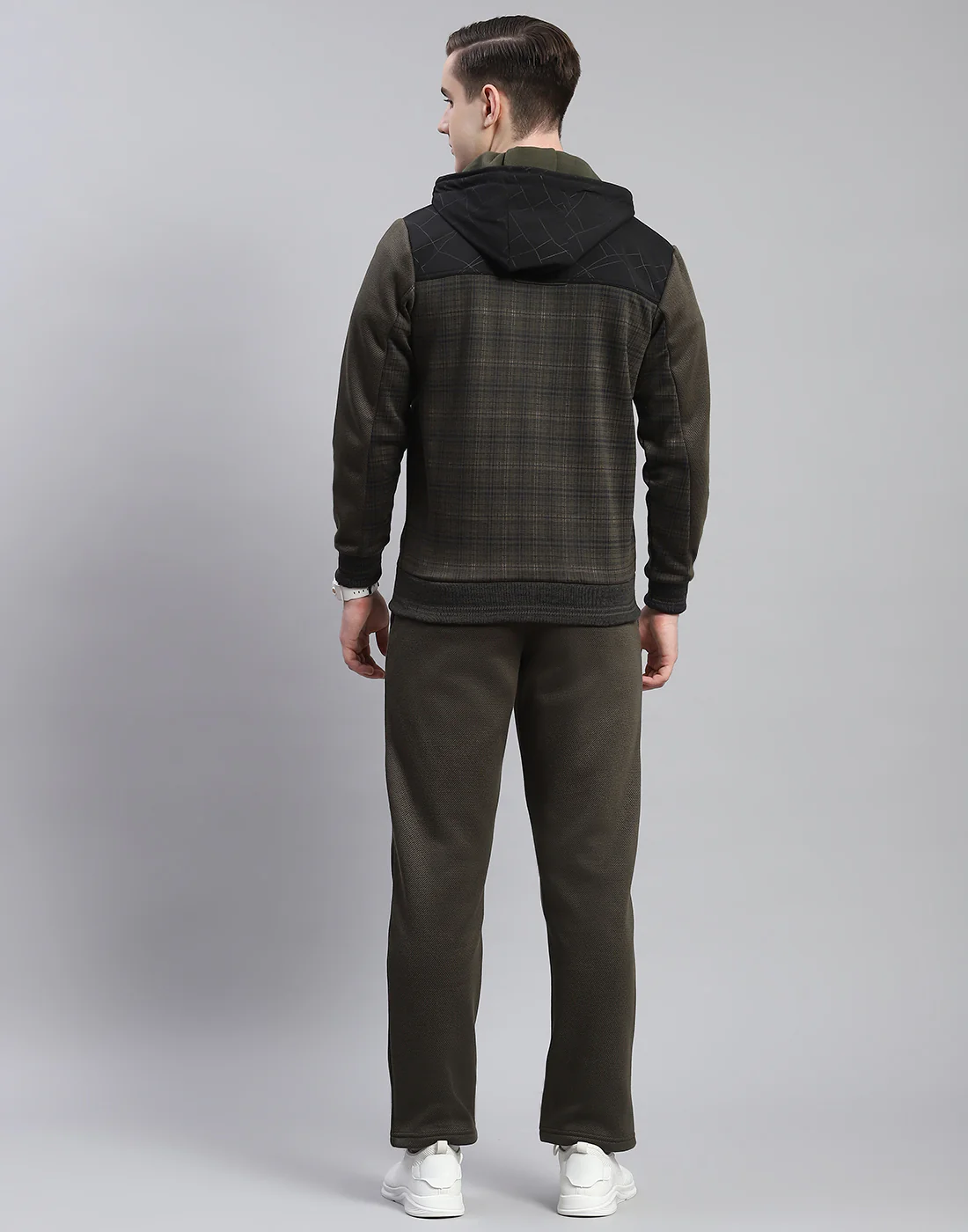 Men Olive Solid Hooded Full Sleeve Tracksuit - Image 5
