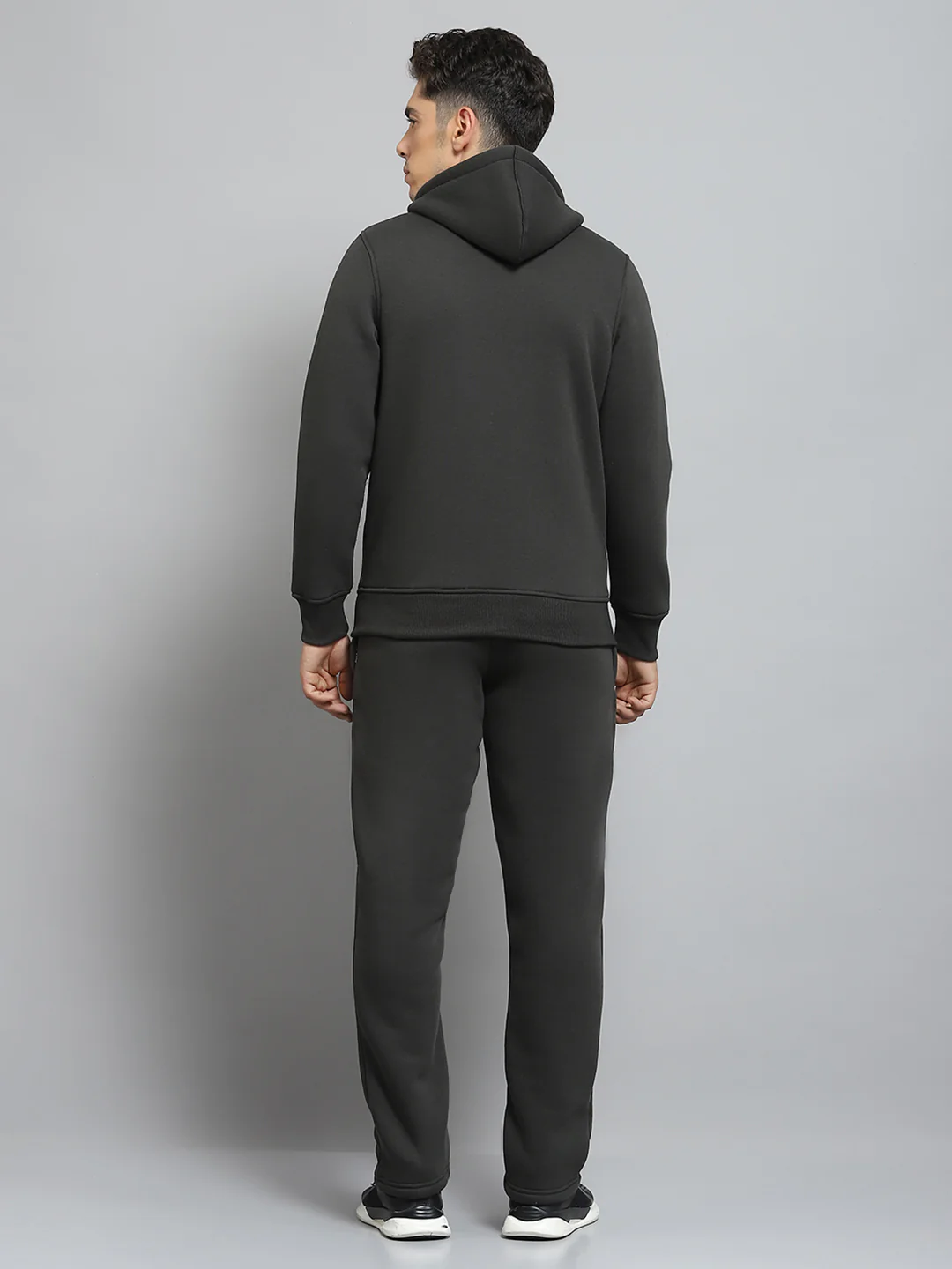 Men Olive Solid Hooded Full Sleeve Winter Tracksuit - Image 5