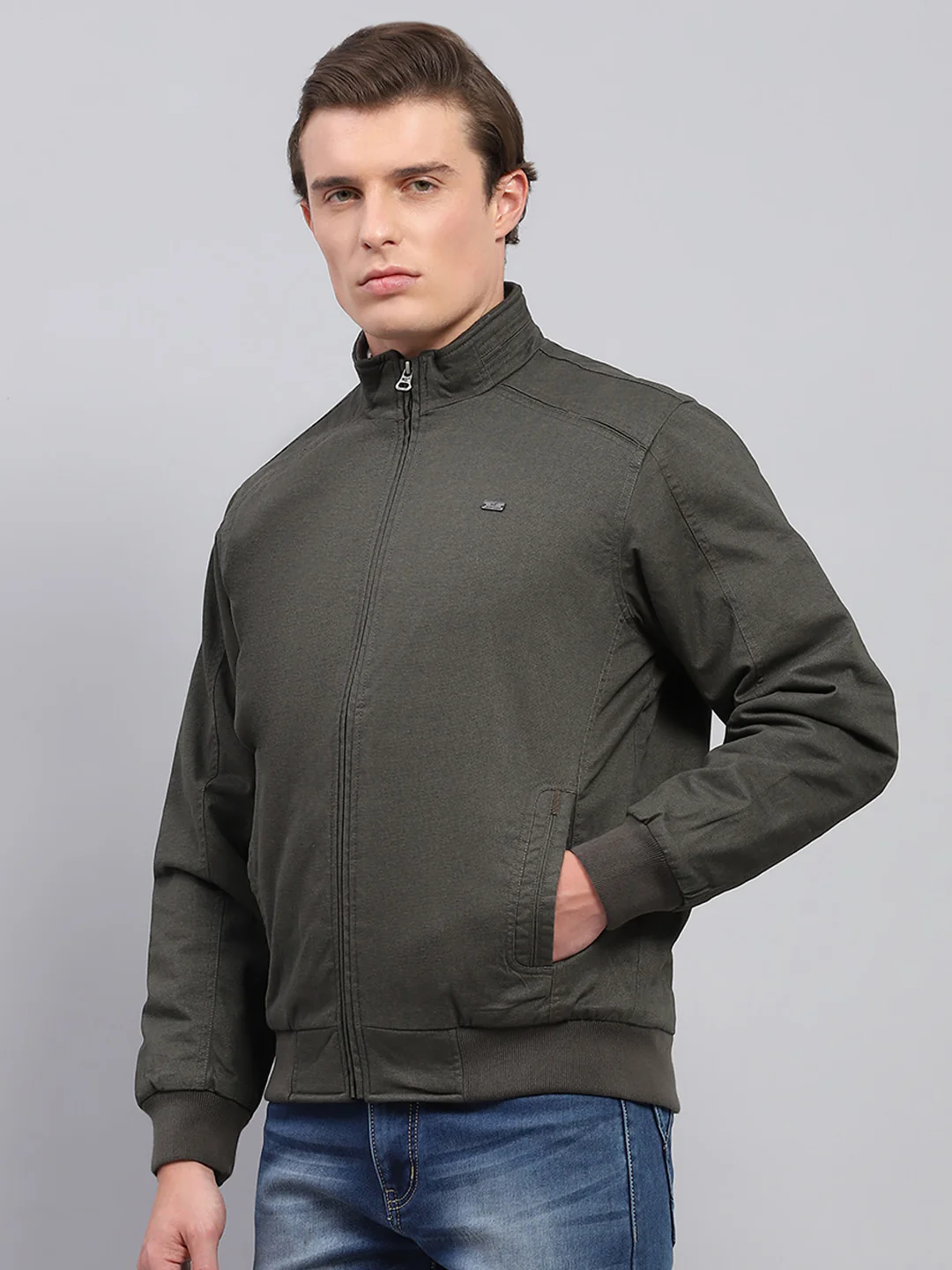 Men Olive Solid Mock Neck Full Sleeve Jacket - Image 3