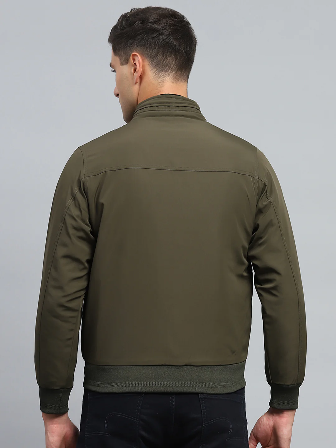 Men Olive Solid Mock Neck Full Sleeve Jacket - Image 5