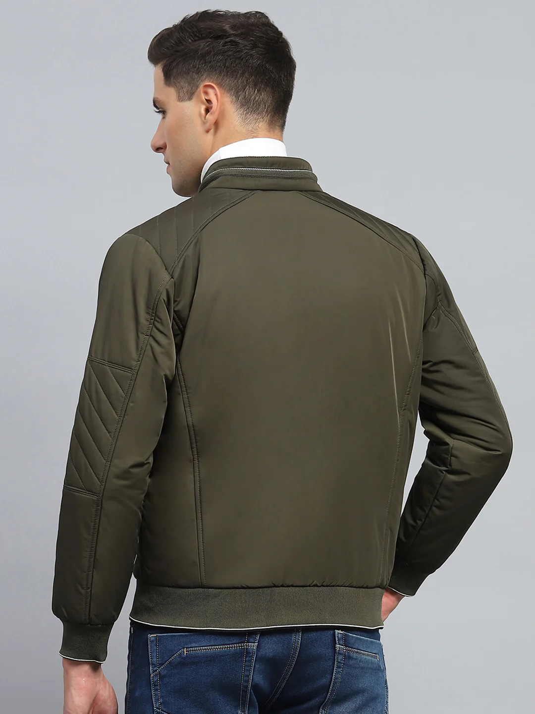 Men Olive Solid Mock Neck Full Sleeve Jacket - Image 5