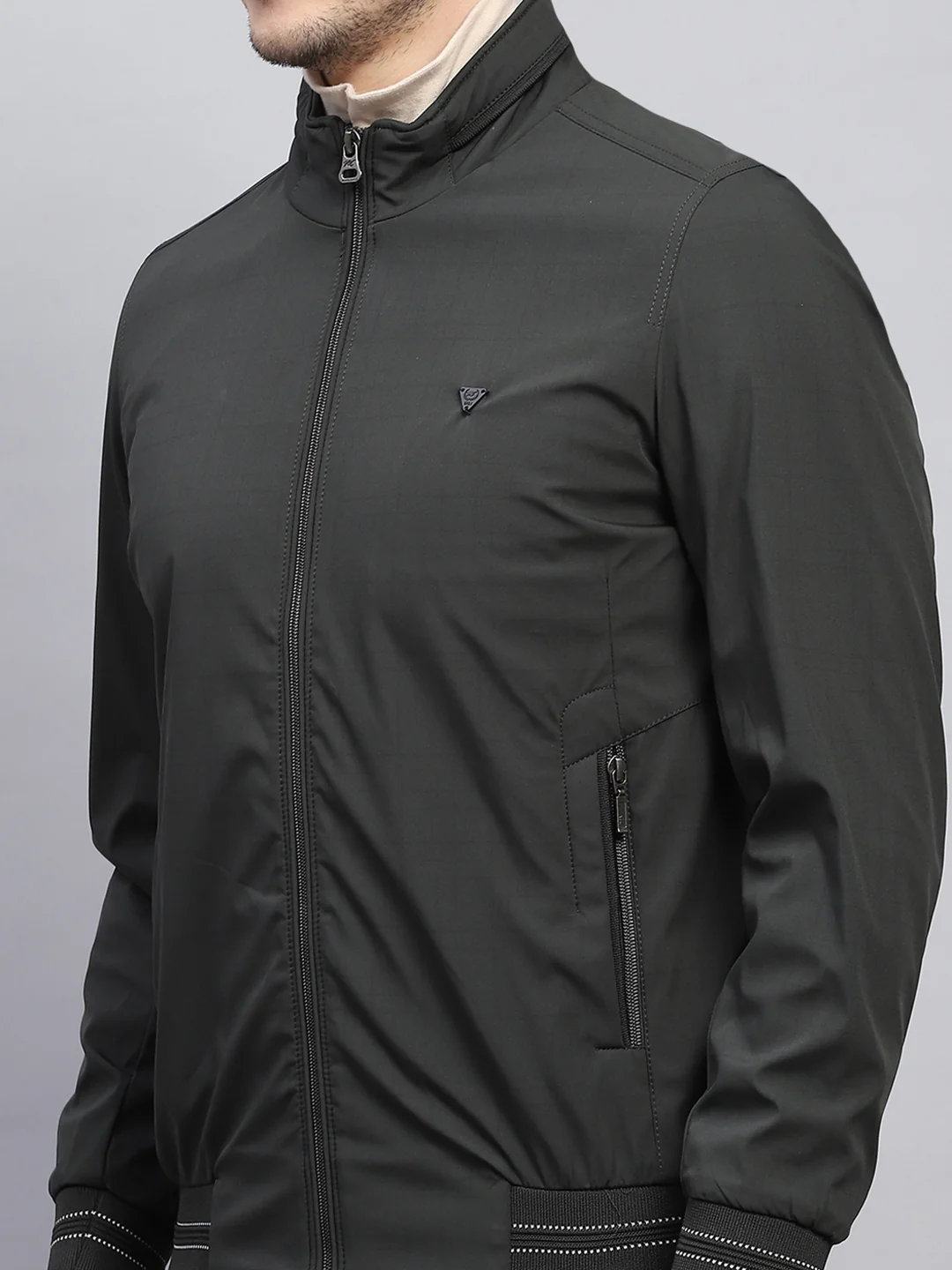 Men Olive Solid Mock Neck Full Sleeve Jacket - Image 6