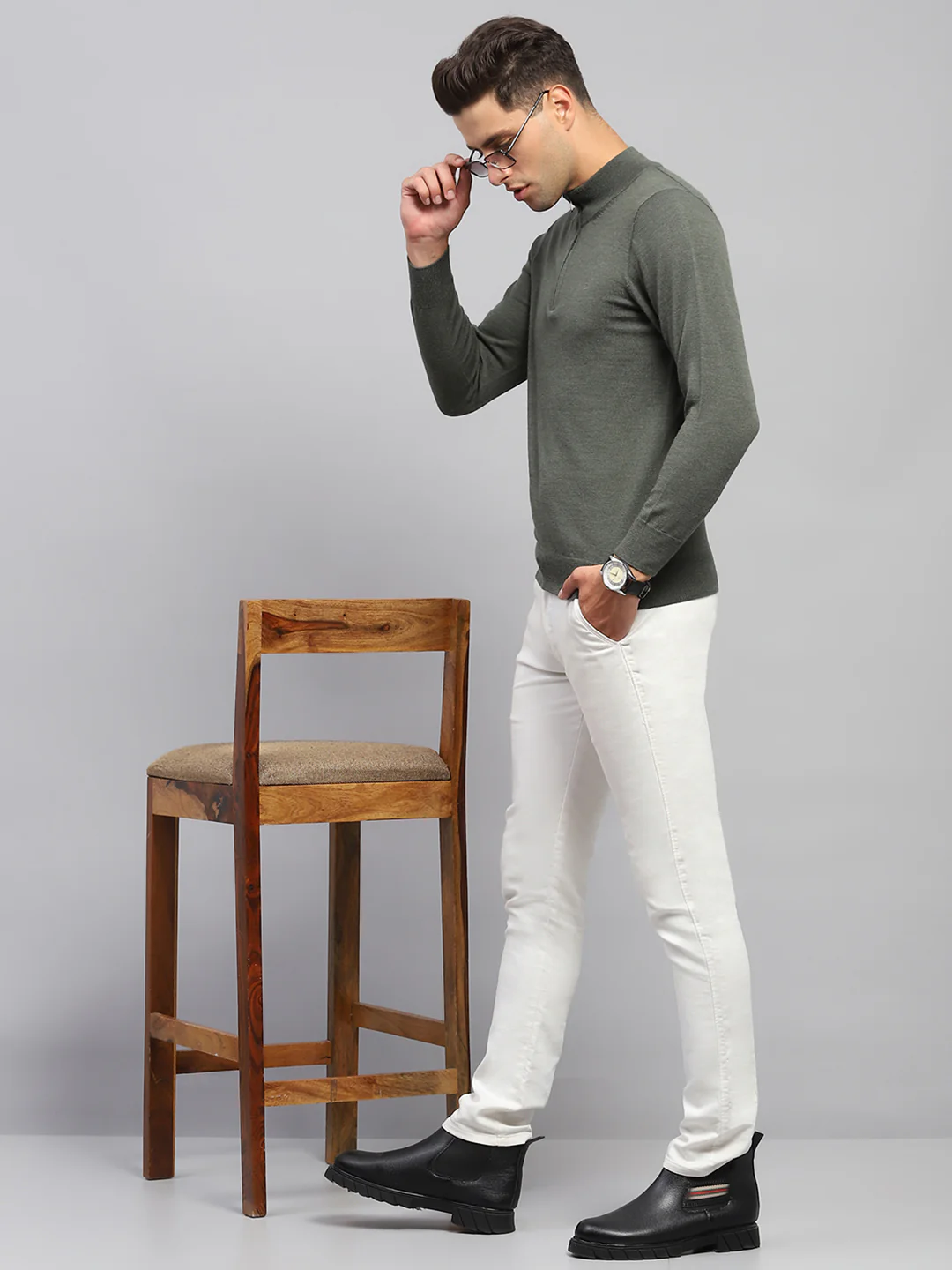Men Olive Solid Mock Neck Full Sleeve Pullover - Image 2