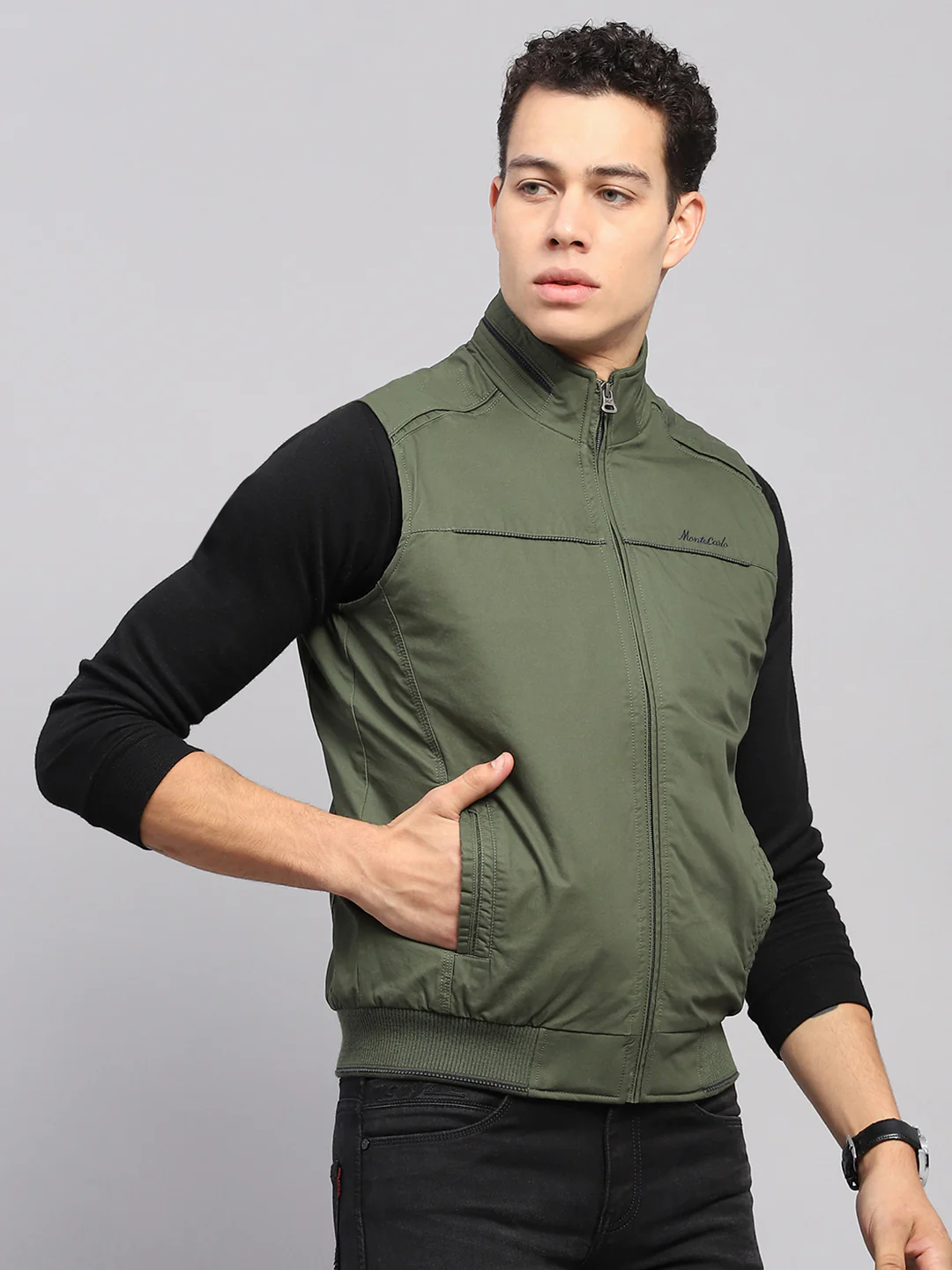 Men Olive Solid Mock Neck Sleeveless Jacket - Image 4