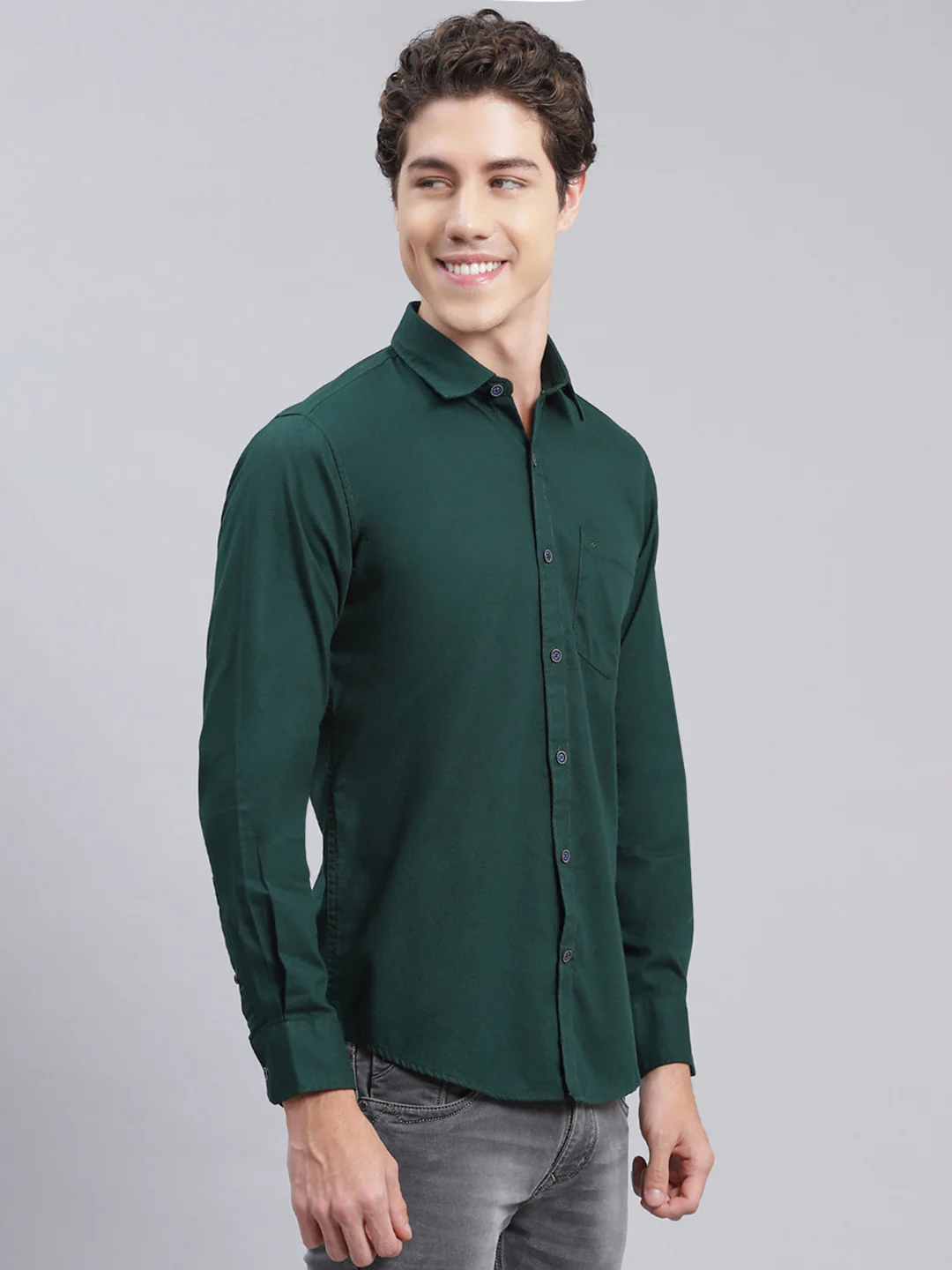 Men Olive Solid Pure Cotton Shirt - Image 3