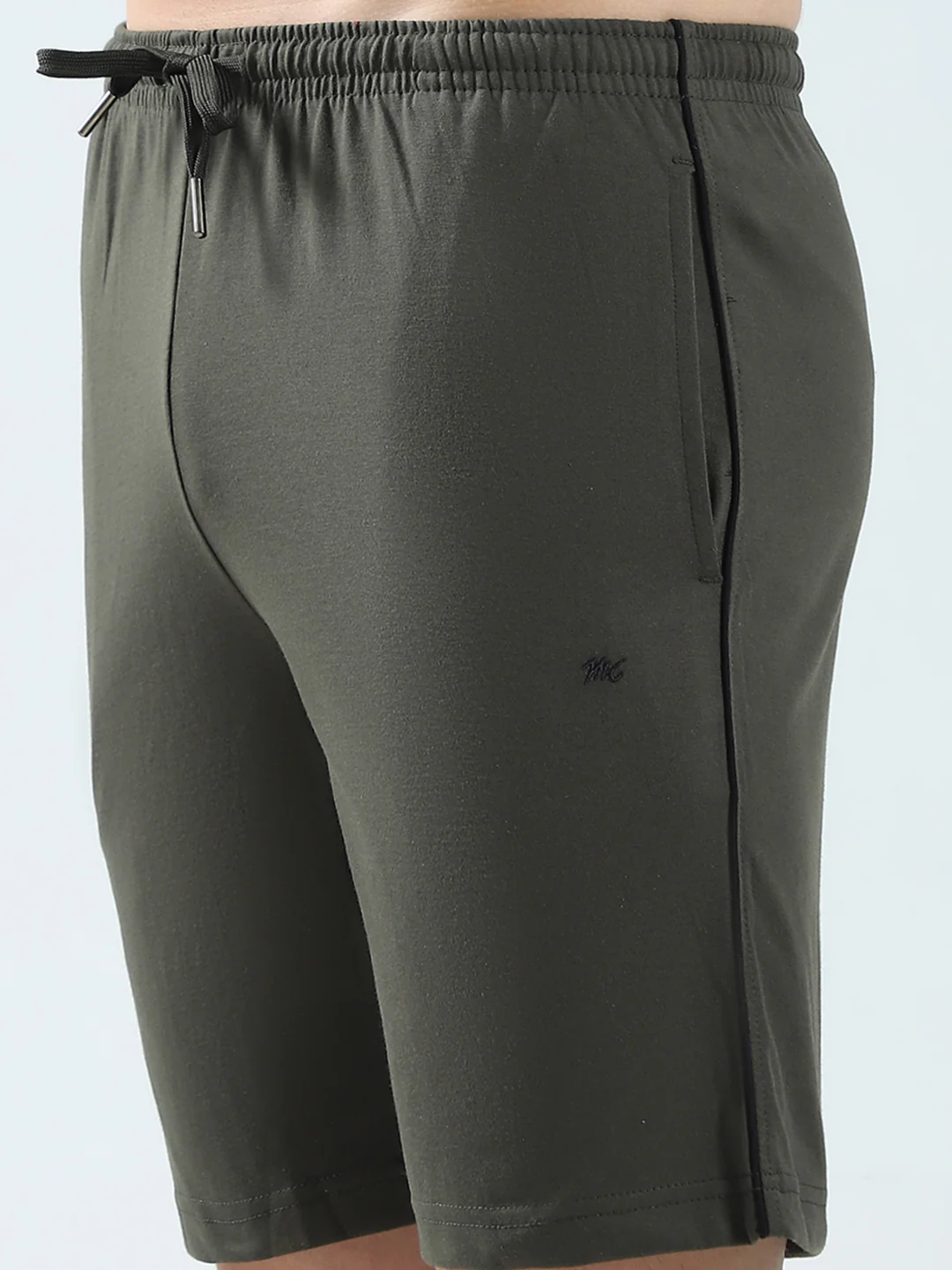 Men Olive Solid Regular Fit Bermuda - Image 6
