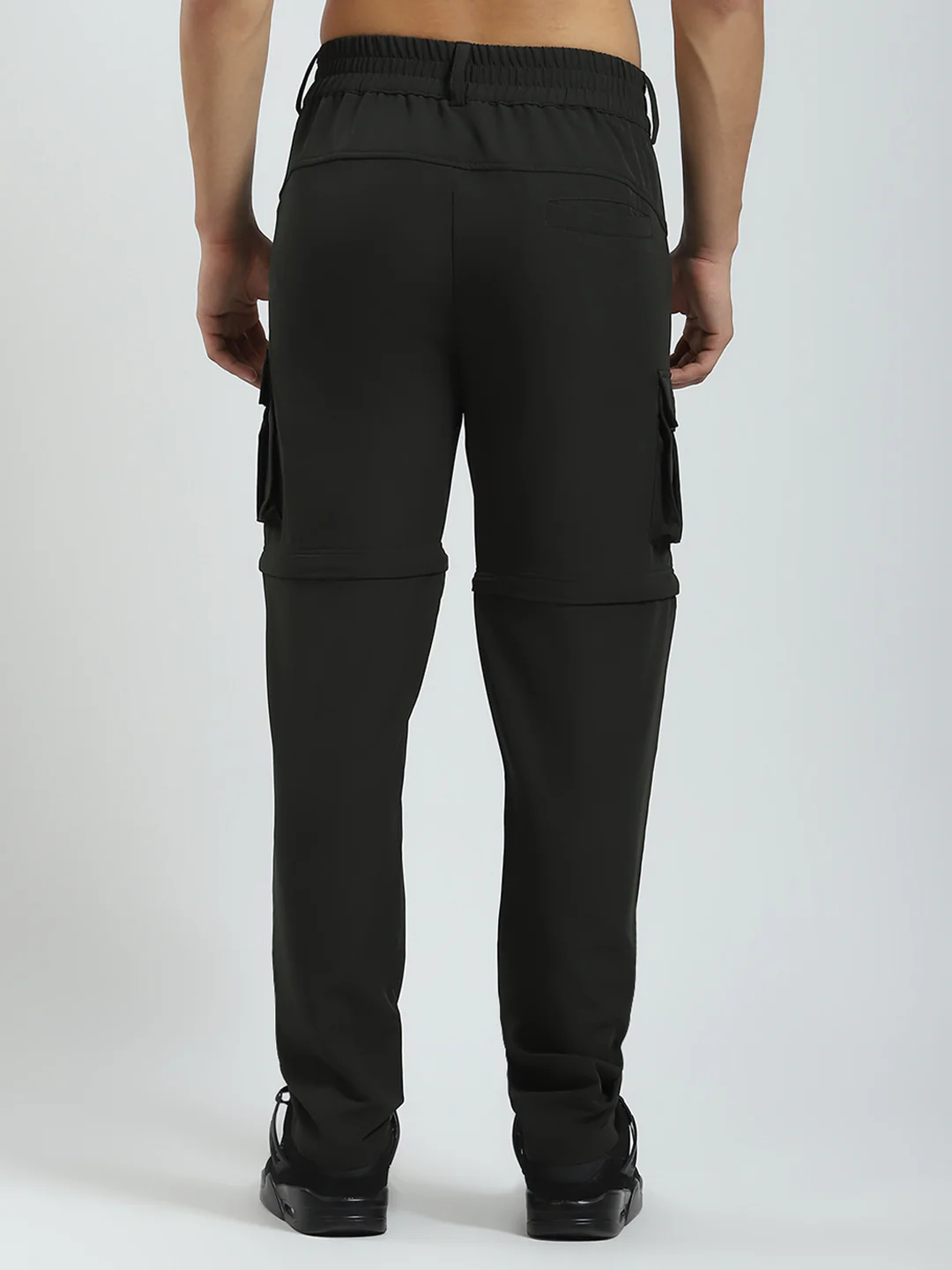 Rock.it Men Olive Solid Regular Fit Cargo - Image 5