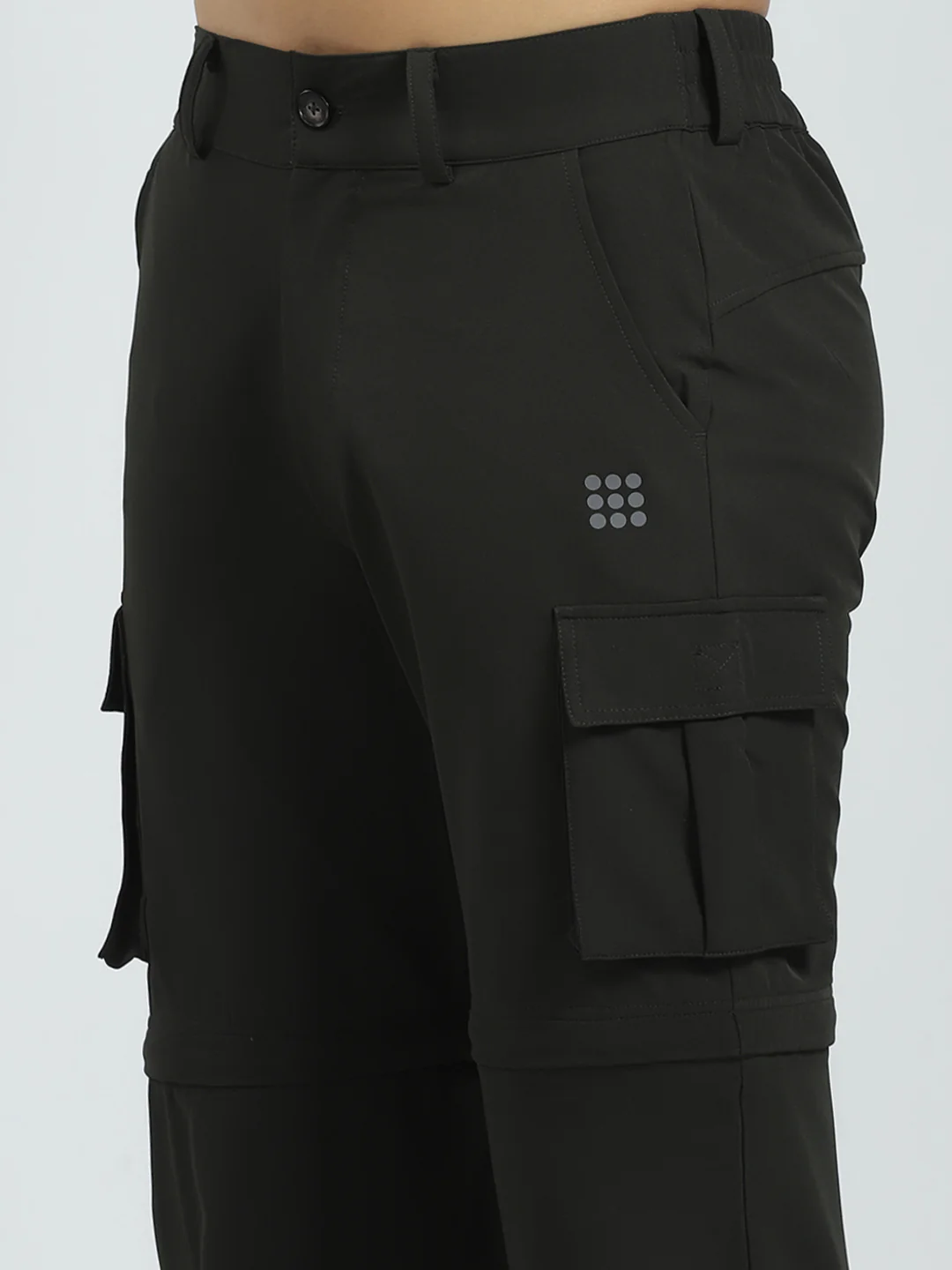 Rock.it Men Olive Solid Regular Fit Cargo - Image 6