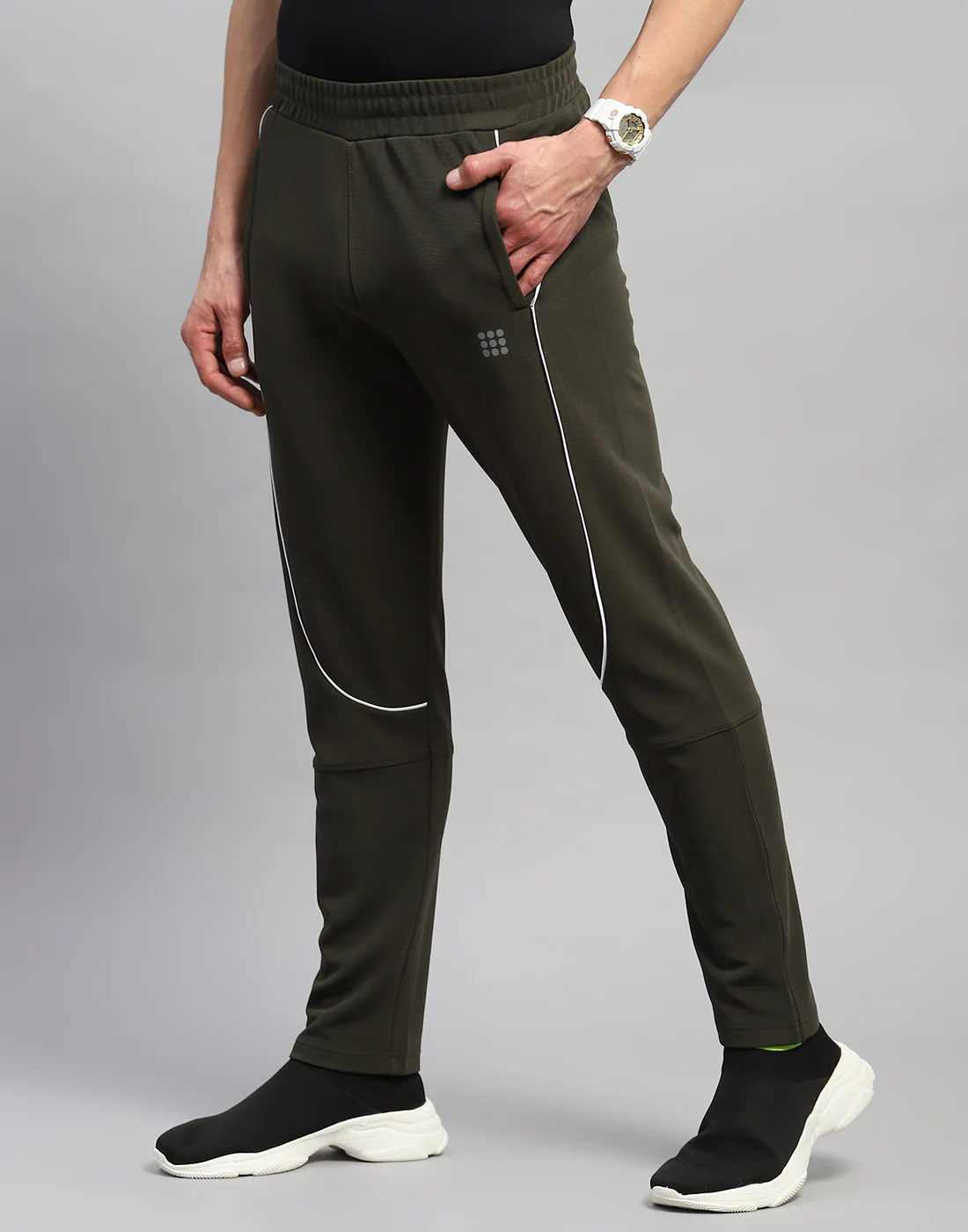 Rock.it Men Olive Solid Regular Fit Lower - Image 3