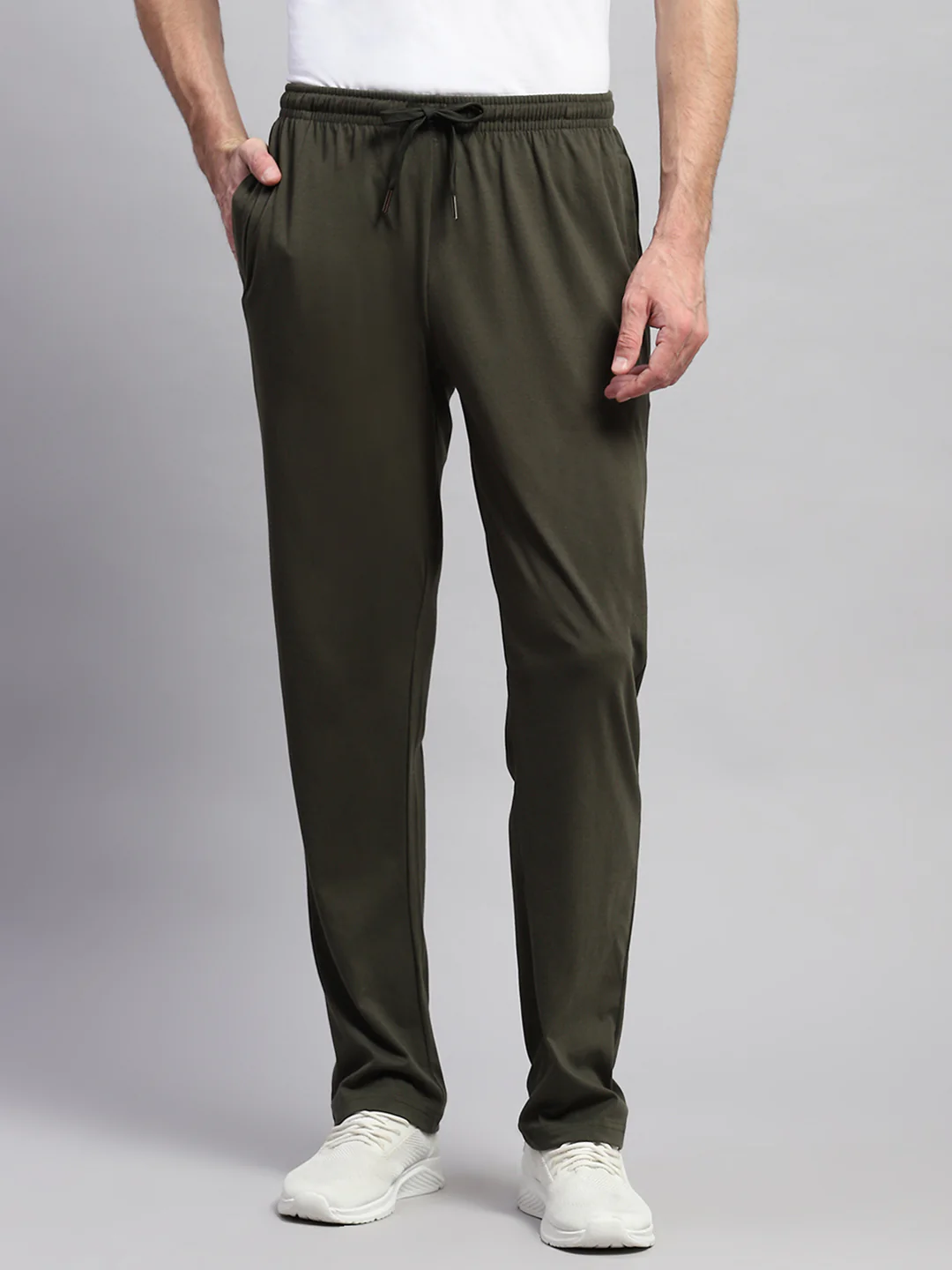 Men Olive Solid Regular Fit Lower - Image 2