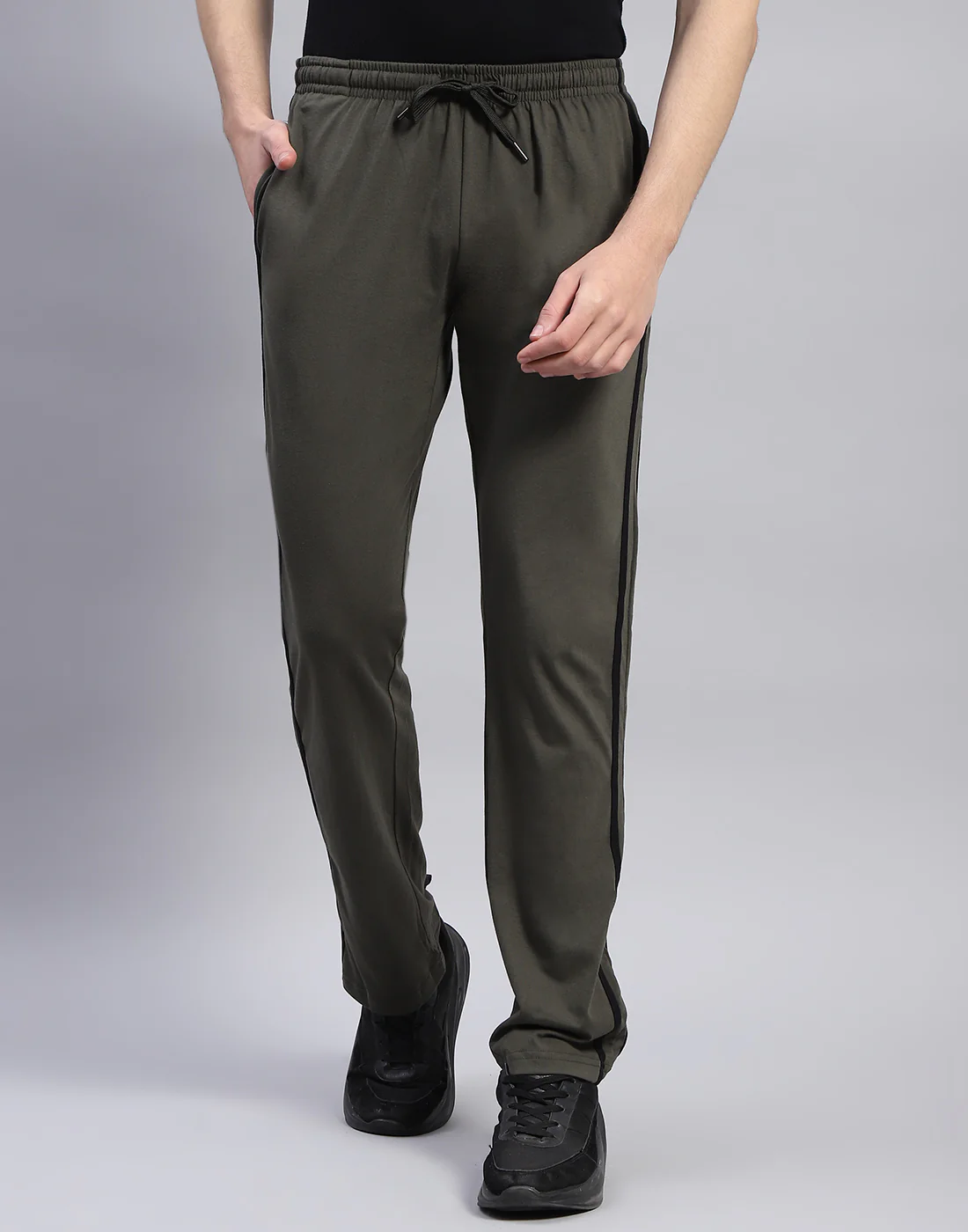 Men Olive Solid Regular Fit Lower - Image 3