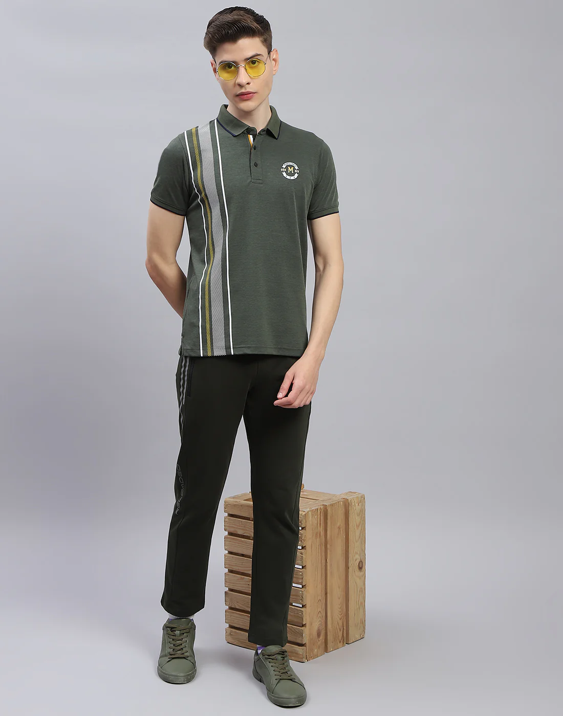 Men Olive Solid Regular Fit Lower - Image 2