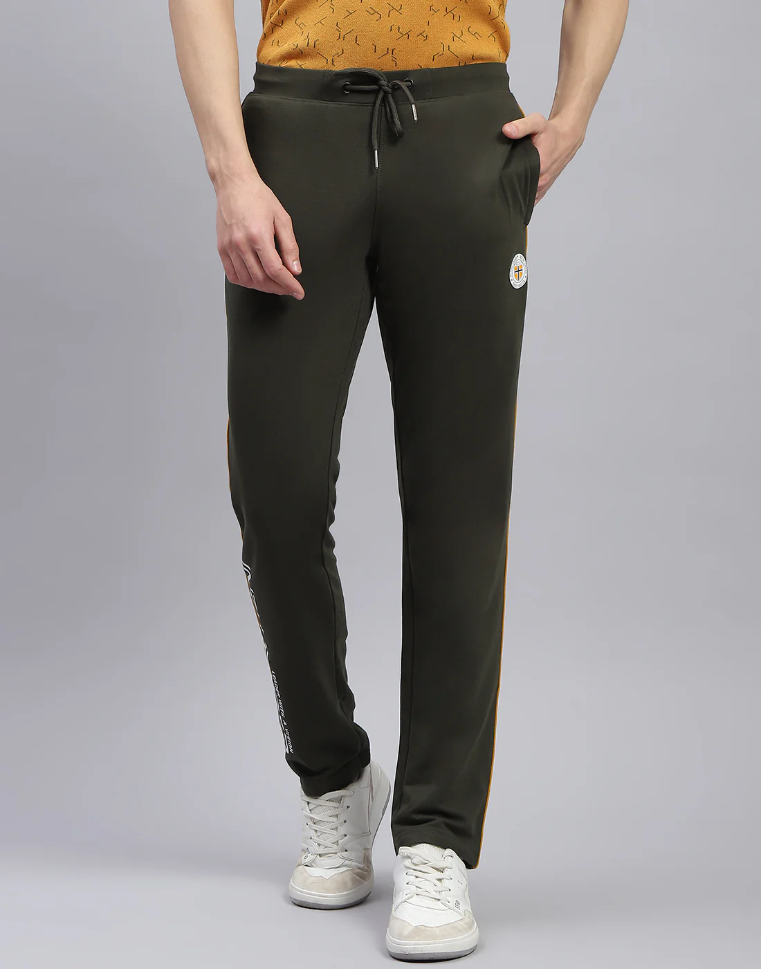 Men Olive Solid Regular Fit Lower - Image 3